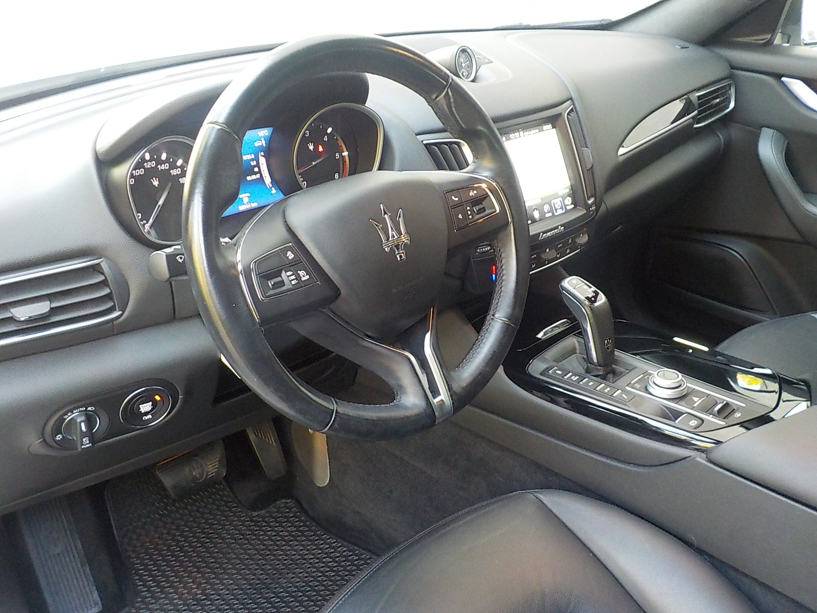 MASERATI Levante D 3.0 V6 GranSport-image-6