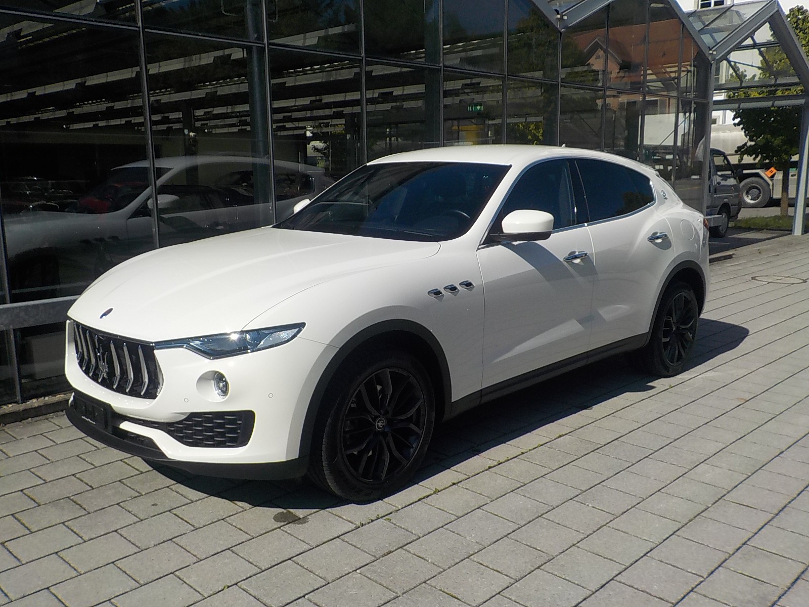 MASERATI Levante D 3.0 V6 GranSport-image-0