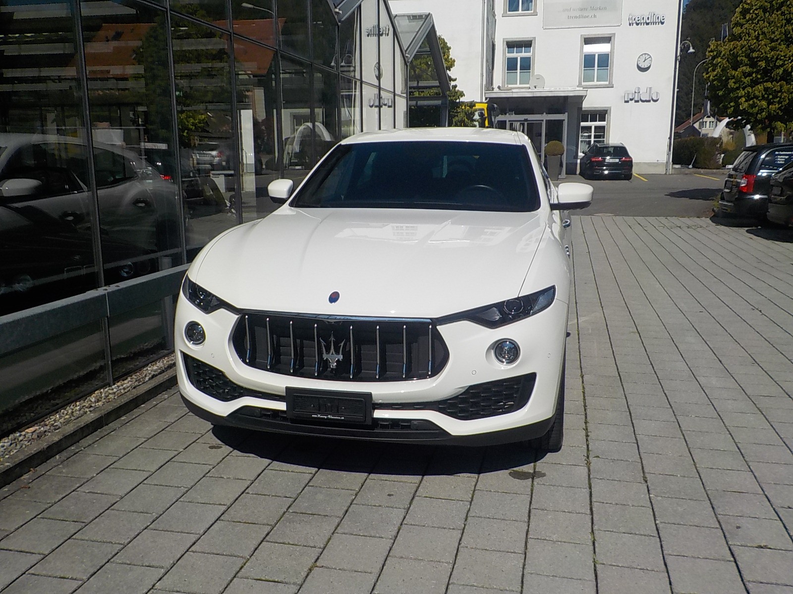 MASERATI Levante D 3.0 V6 GranSport-image-3