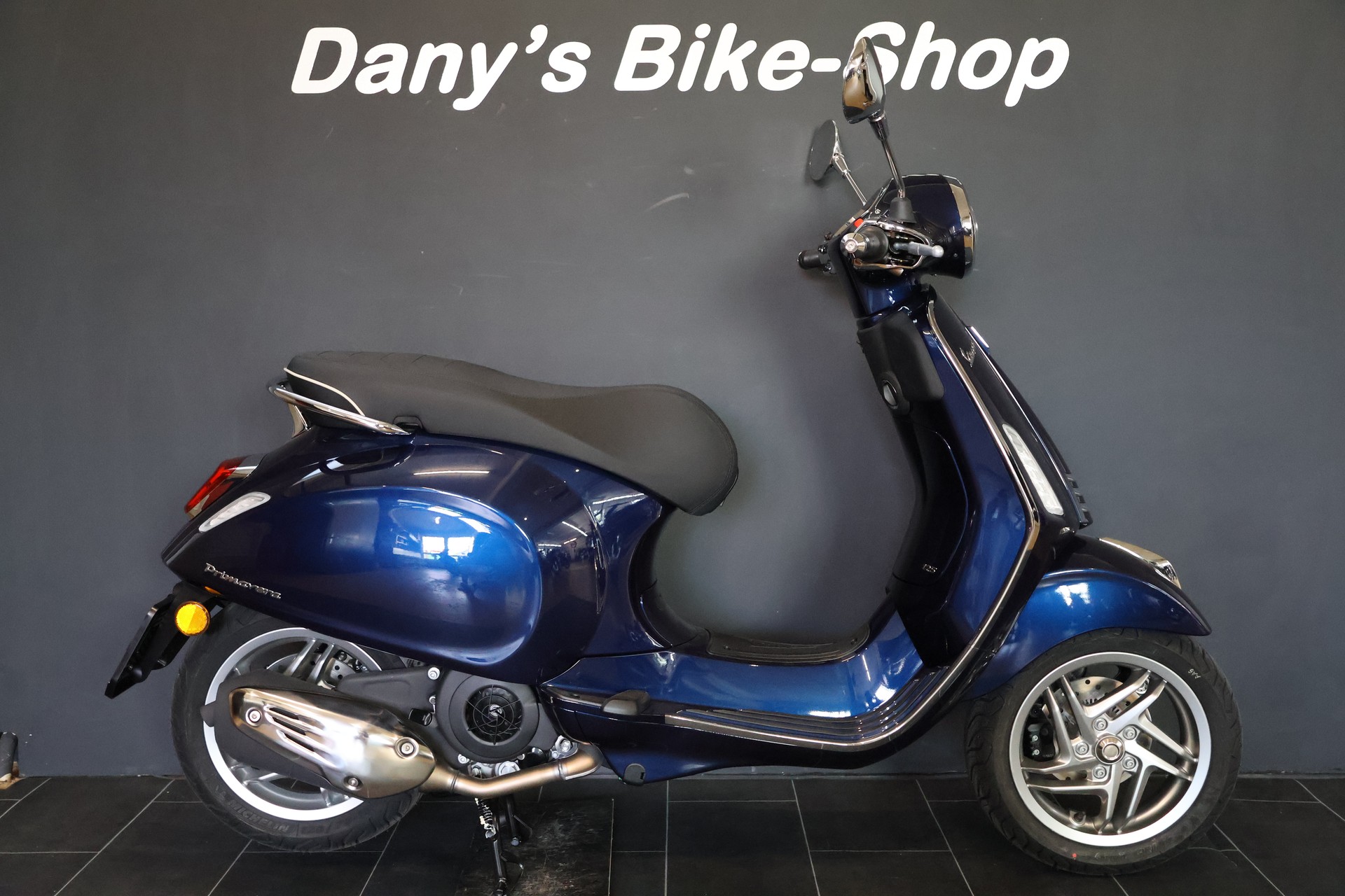 PIAGGIO Vespa 125 Primavera Euro 5+ (4Jahre Garantie)