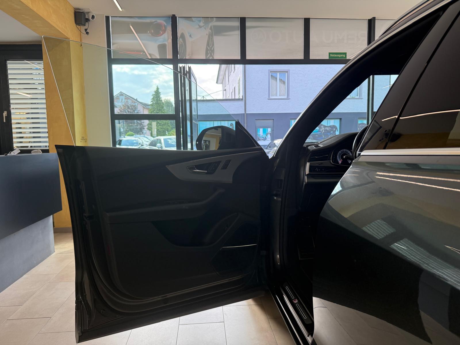 AUDI Q8 50 TDI quattro tiptronic-image-9