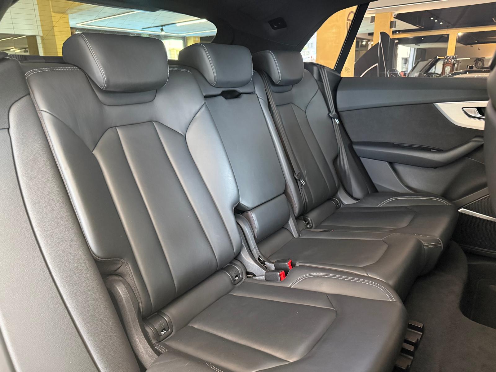 AUDI Q8 50 TDI quattro tiptronic-image-18