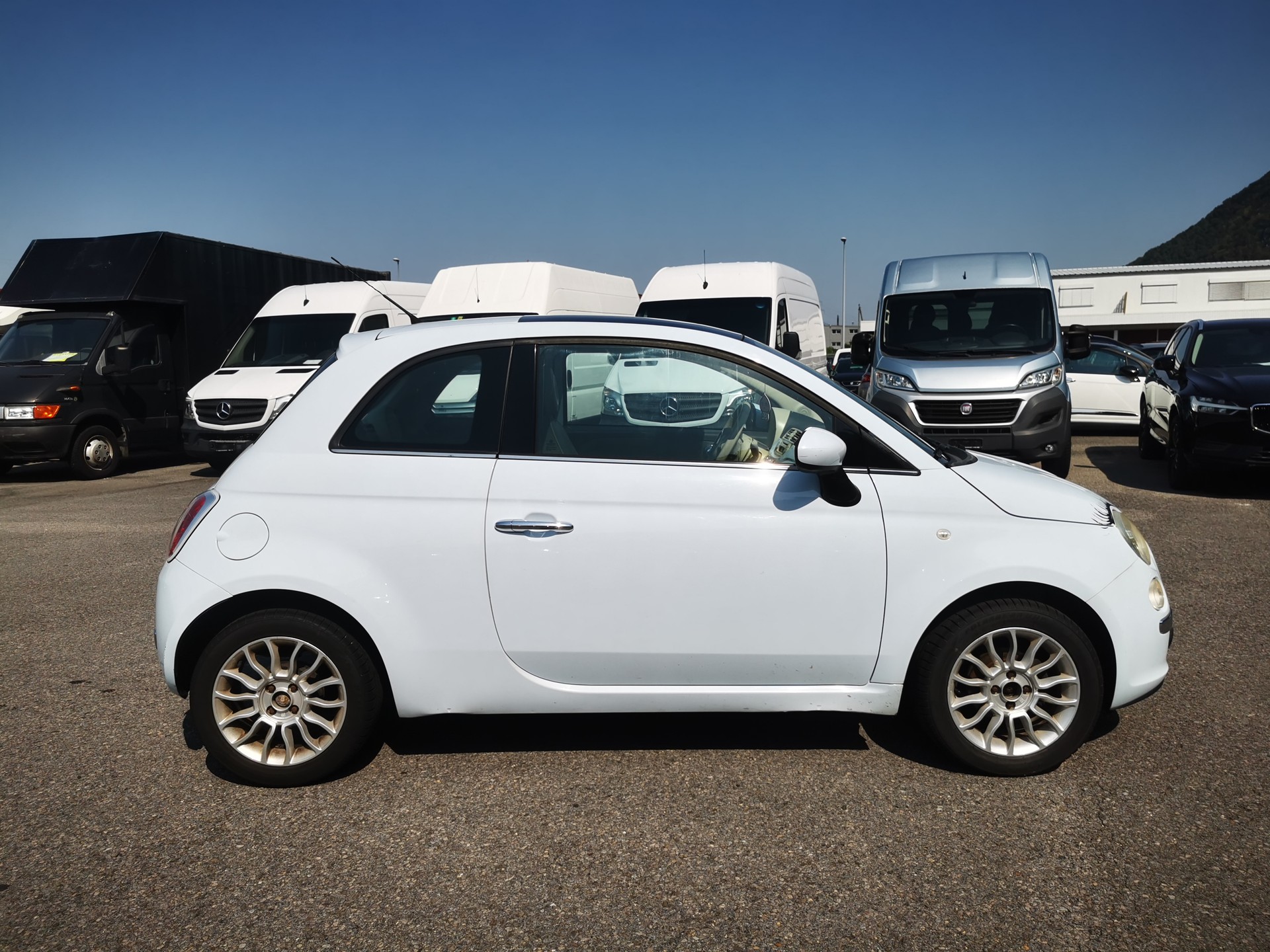 FIAT 500 1.2 Lounge-image-0