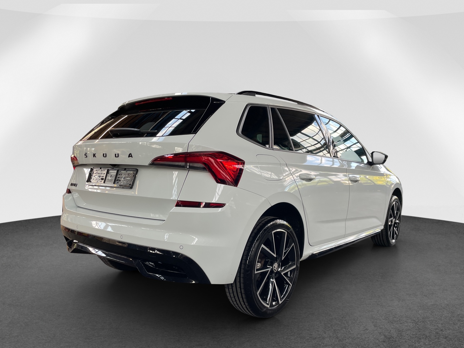SKODA Kamiq 1.5 TSI Monte Carlo DSG-image-5