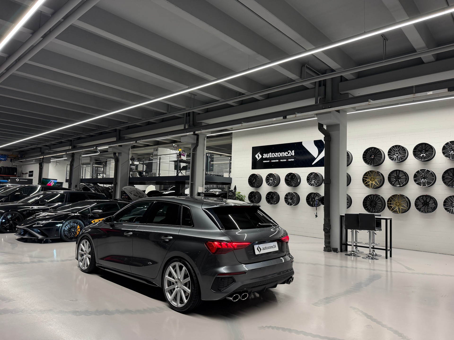 AUDI S3 Sportback 2.0 TFSI quattro S-Tronic *ABT Tuning 370PS*CH-Auto*Frisch ab MFK*Garantie*H&R Federn-image-10