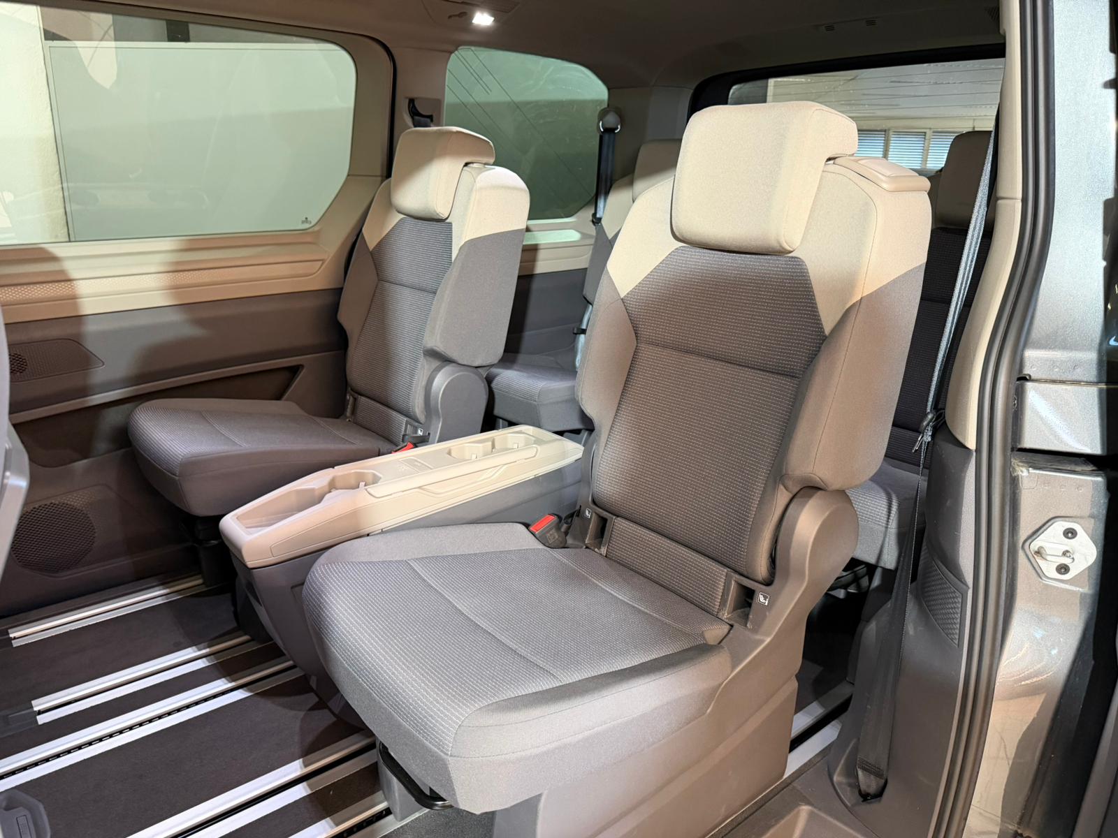 VW Multivan 2.0 TDI DSG Lang-image-7