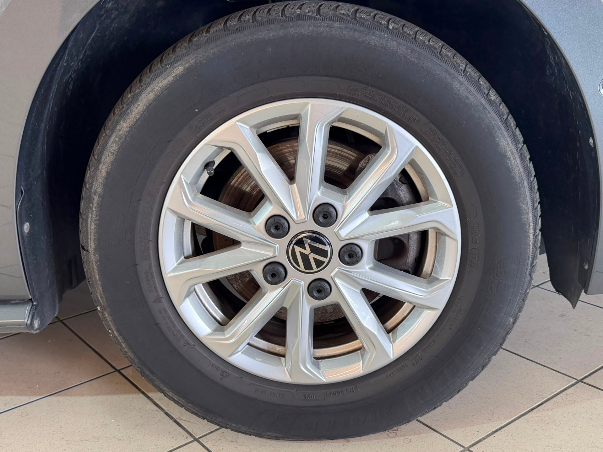 VW Multivan 2.0 TDI DSG Lang-image-5