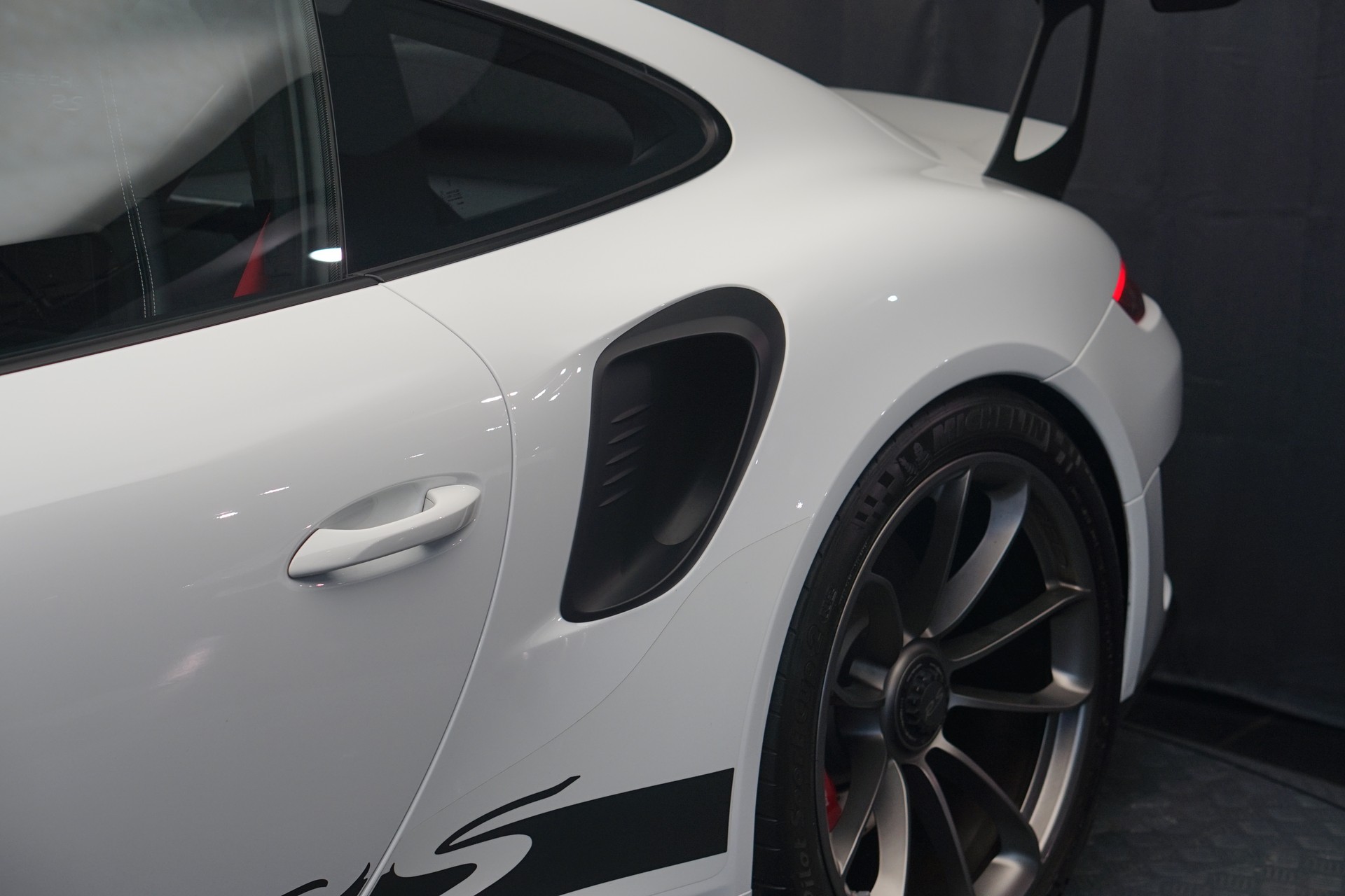 PORSCHE 911 GT3 RS PDK *Weissach*-image-48