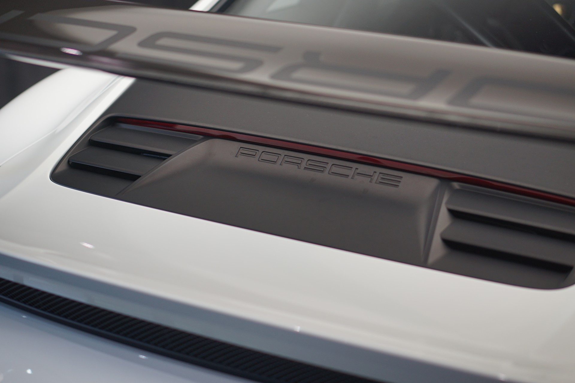 PORSCHE 911 GT3 RS PDK *Weissach*-image-43