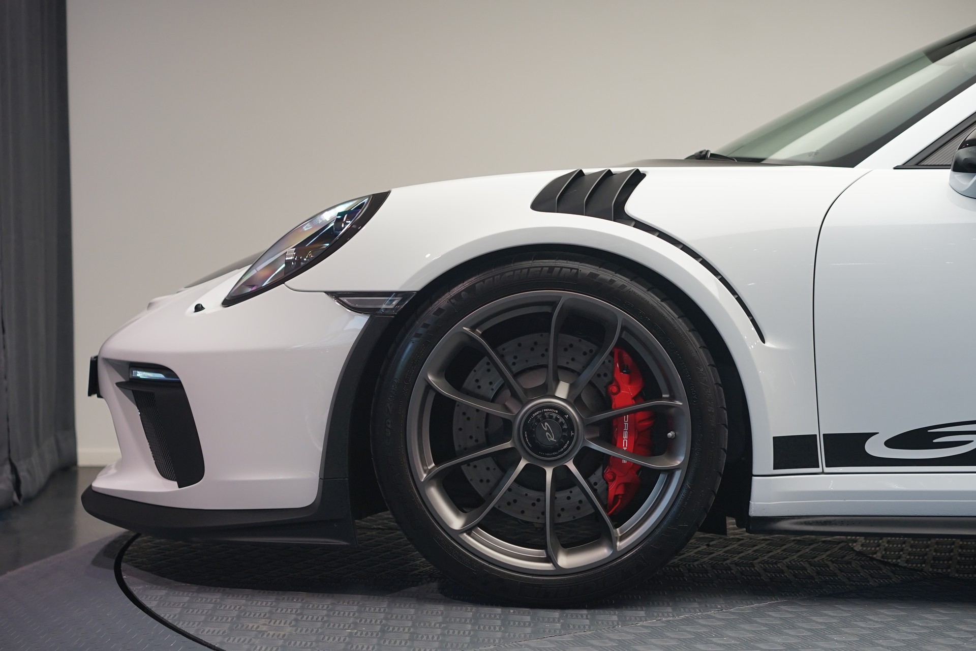 PORSCHE 911 GT3 RS PDK *Weissach*-image-49