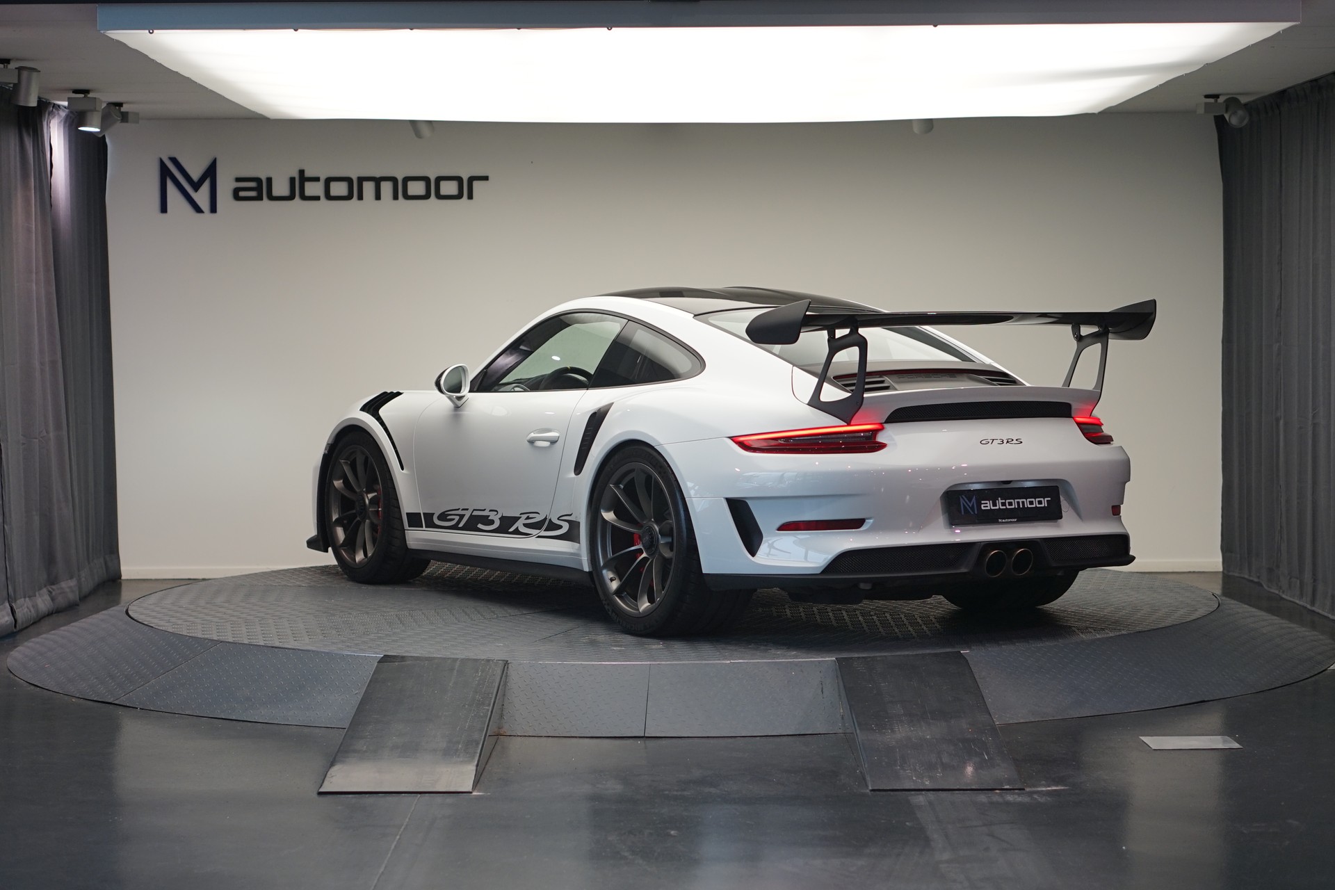 PORSCHE 911 GT3 RS PDK *Weissach*-image-6