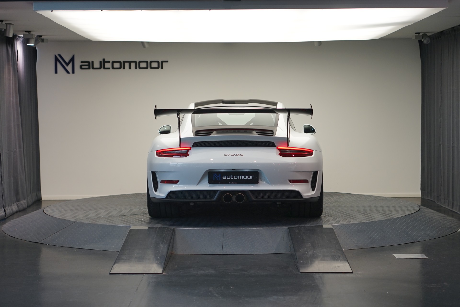 PORSCHE 911 GT3 RS PDK *Weissach*-image-5