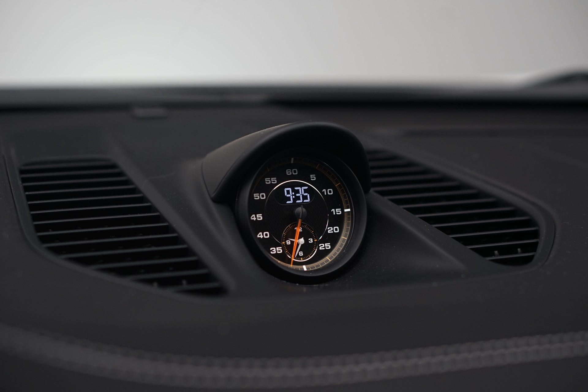 PORSCHE 911 GT3 RS PDK *Weissach*-image-22