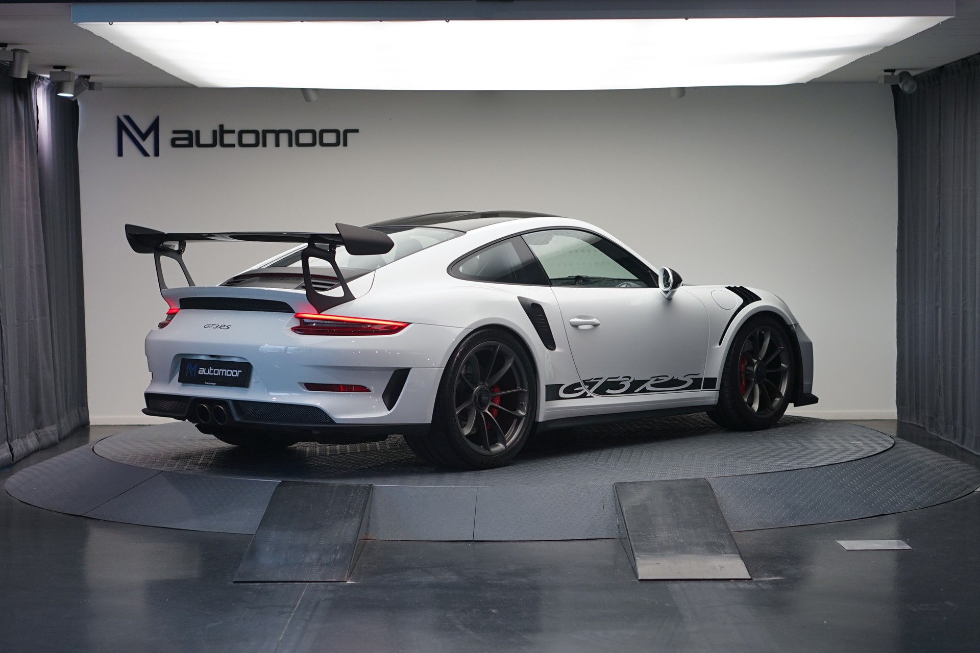 PORSCHE 911 GT3 RS PDK *Weissach*-image-4