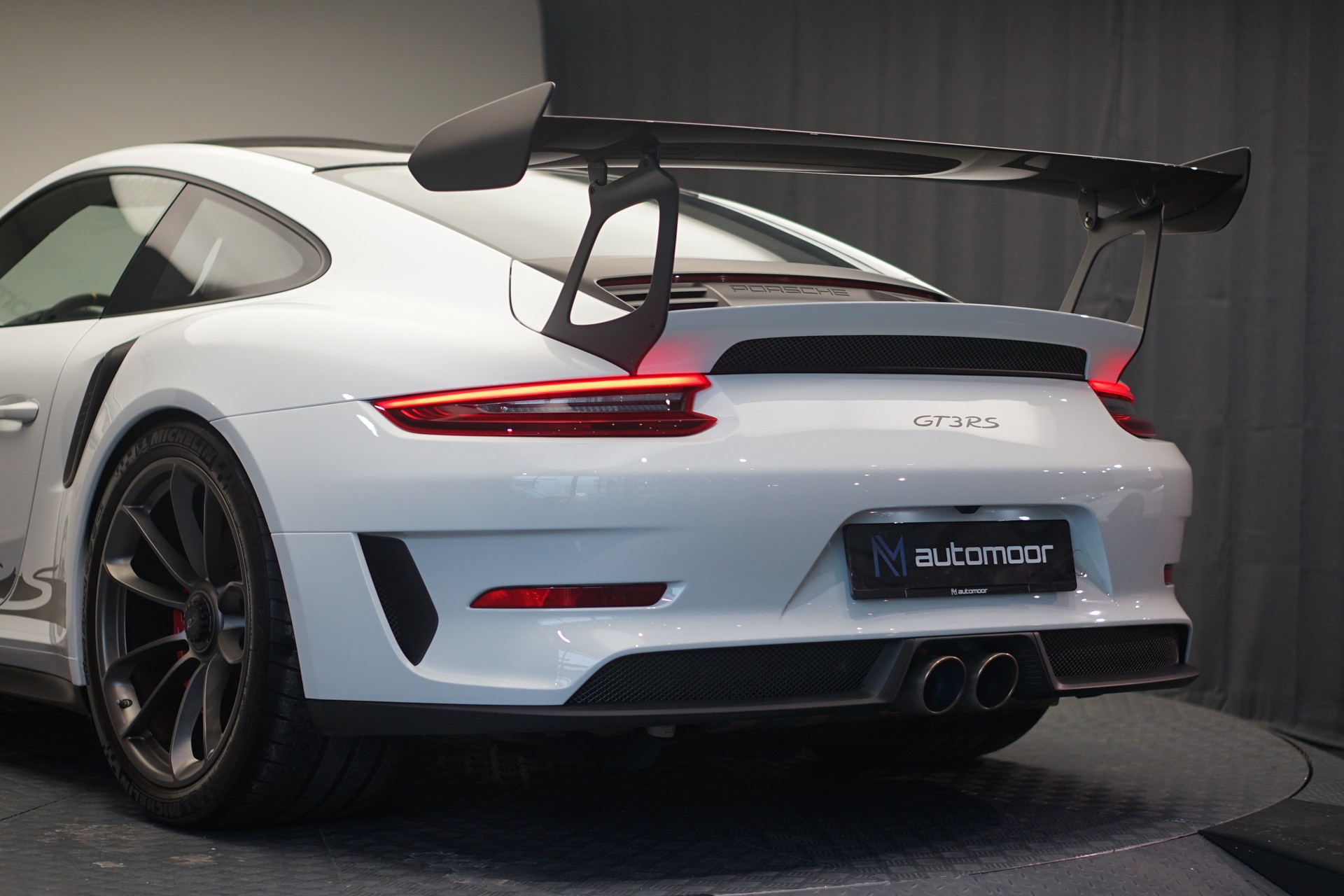 PORSCHE 911 GT3 RS PDK *Weissach*-image-40