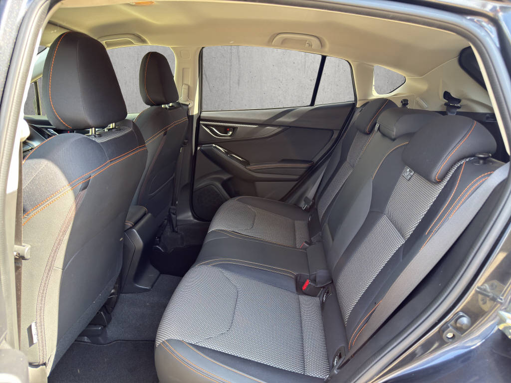 SUBARU XV 1.6i Swiss Plus-image-12