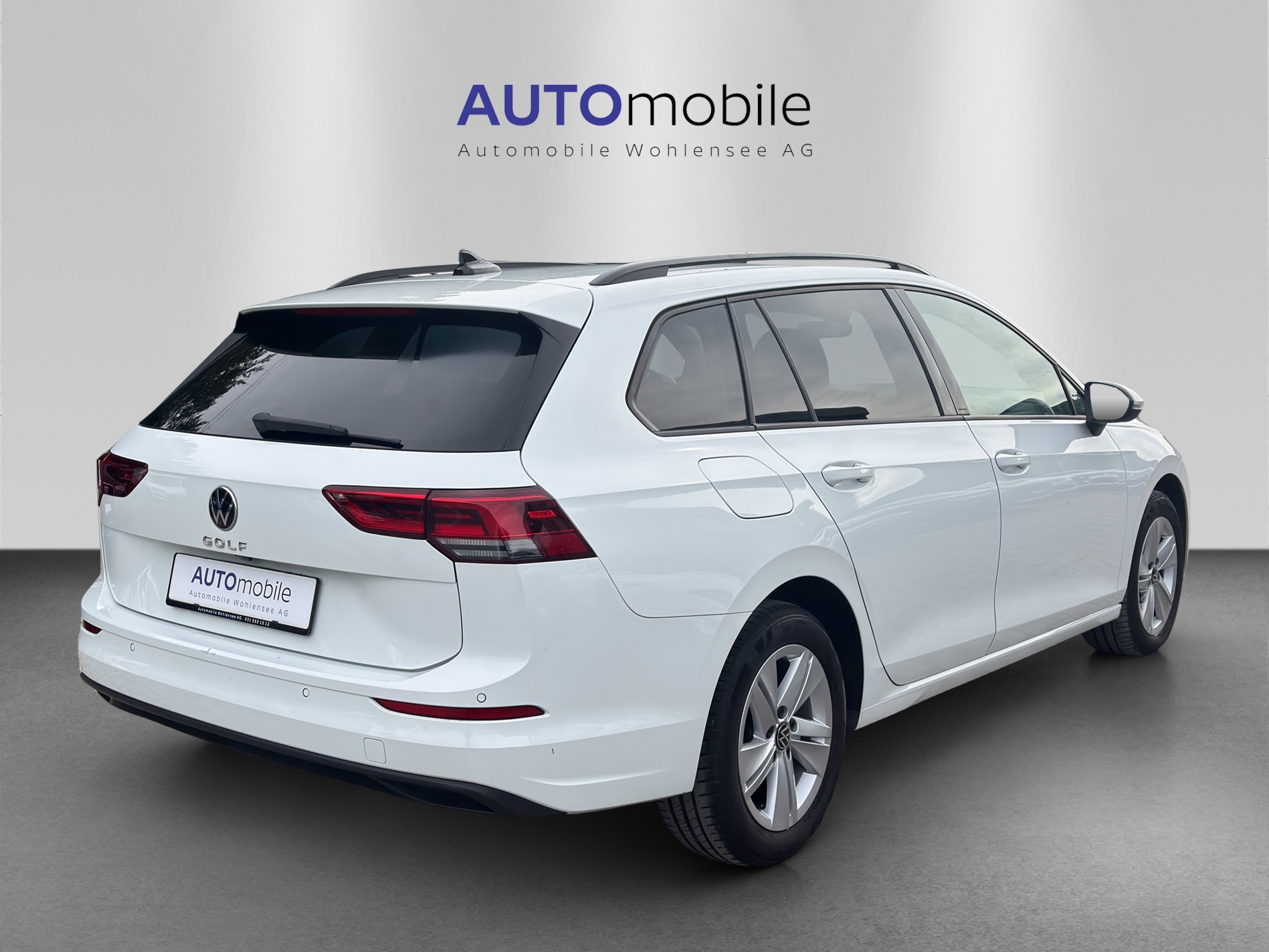 VW Golf Variant 2.0 TDI Life DSG-image-4