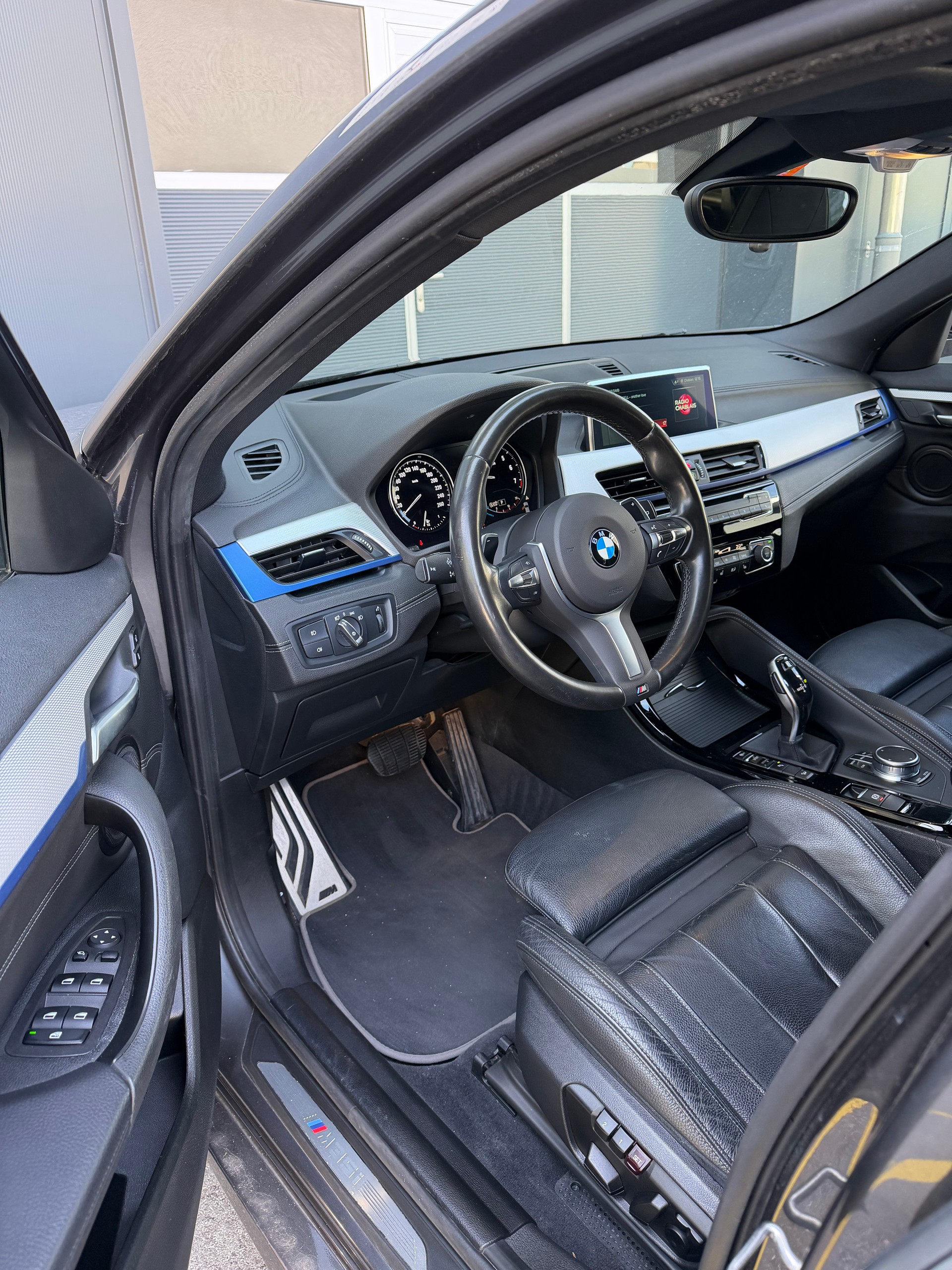 BMW X2 M35i Steptronic-image-11
