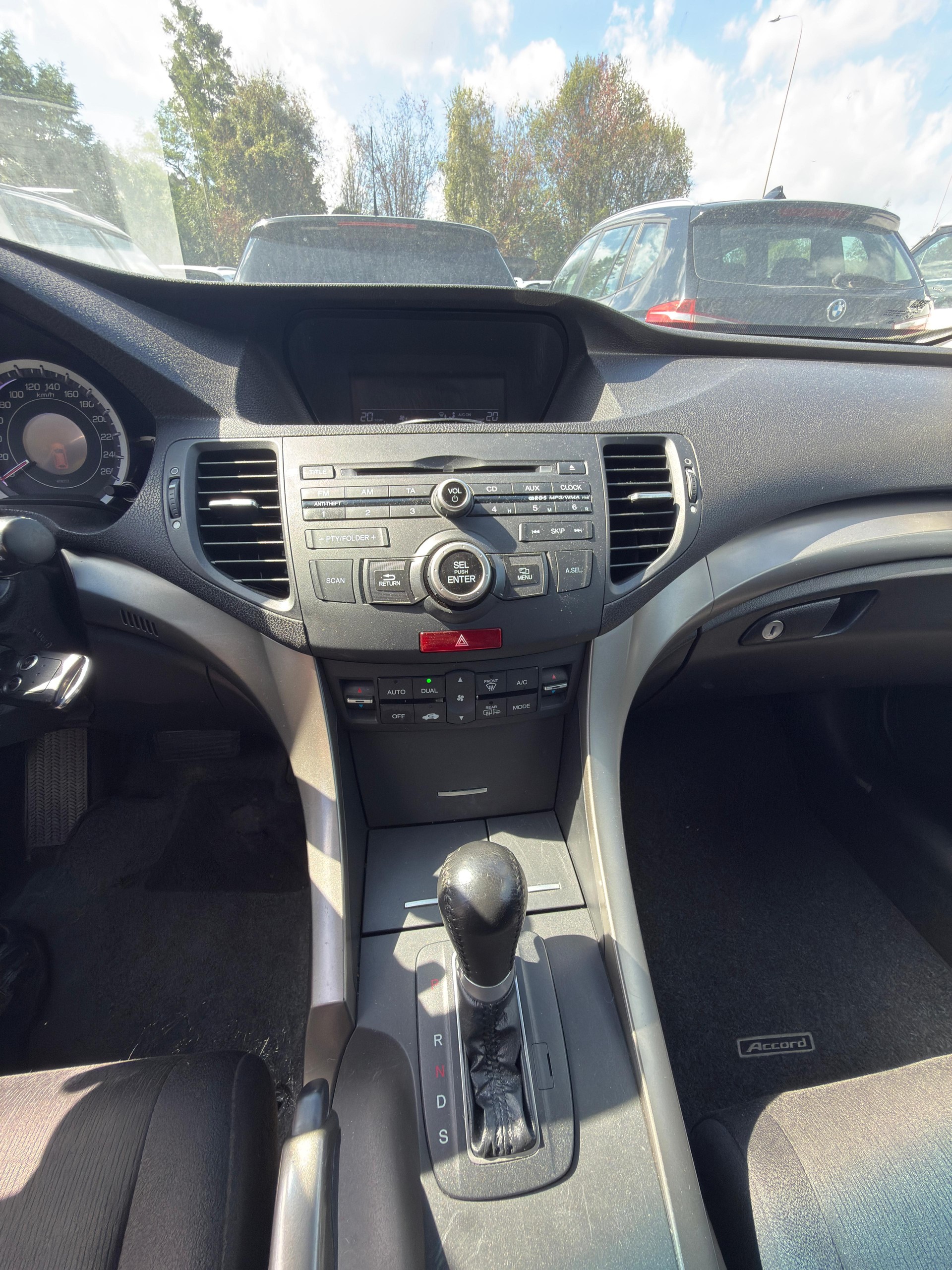 HONDA Accord Tourer 2.2 i-CTDi Executive-Plus Automatic-image-4