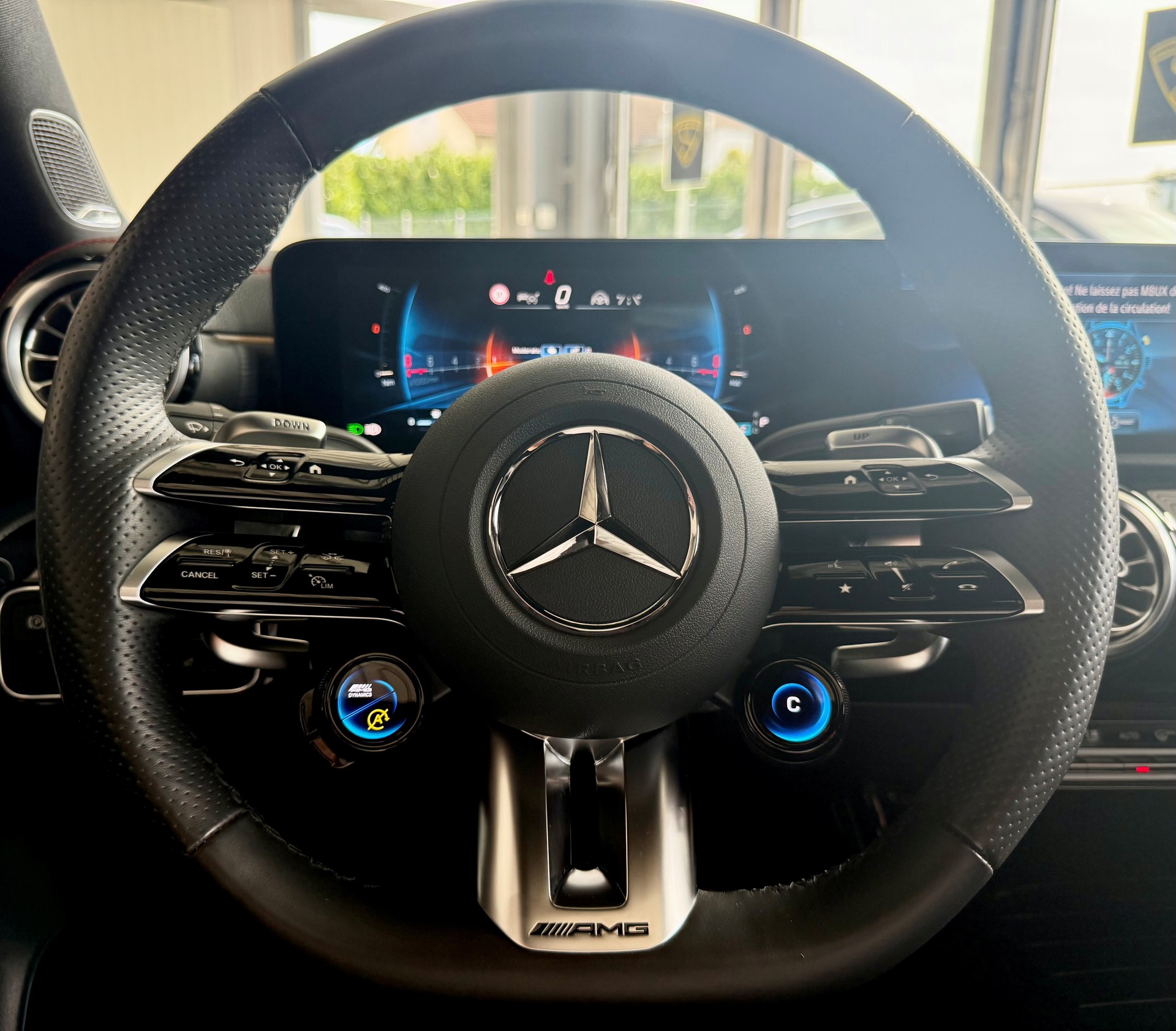 MERCEDES-BENZ CLA Shooting Brake 35 AMG 4Matic 8G-DCT-image-16