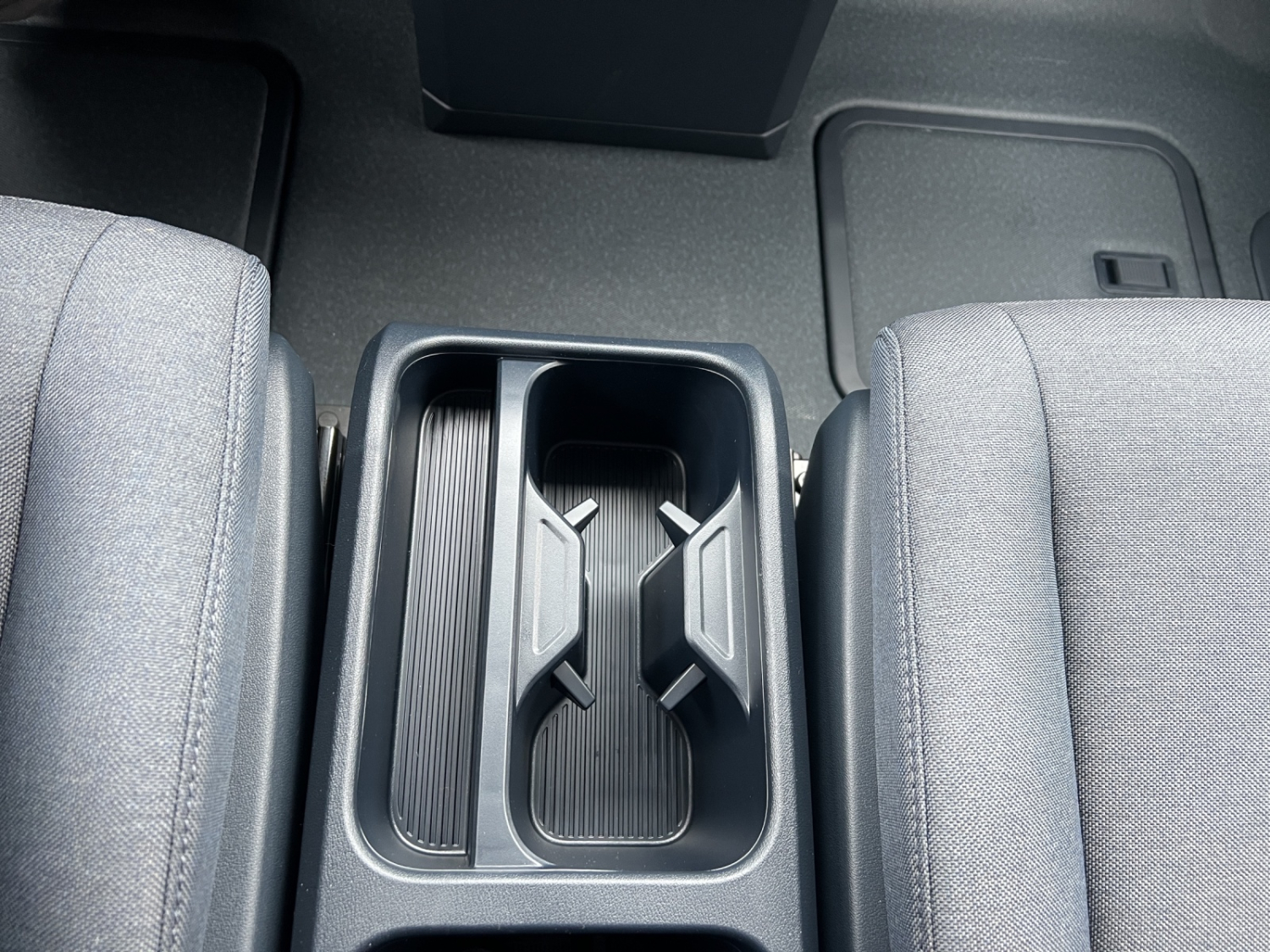 KIA PV5 Cargo 51.5 kWh Essential-image-14