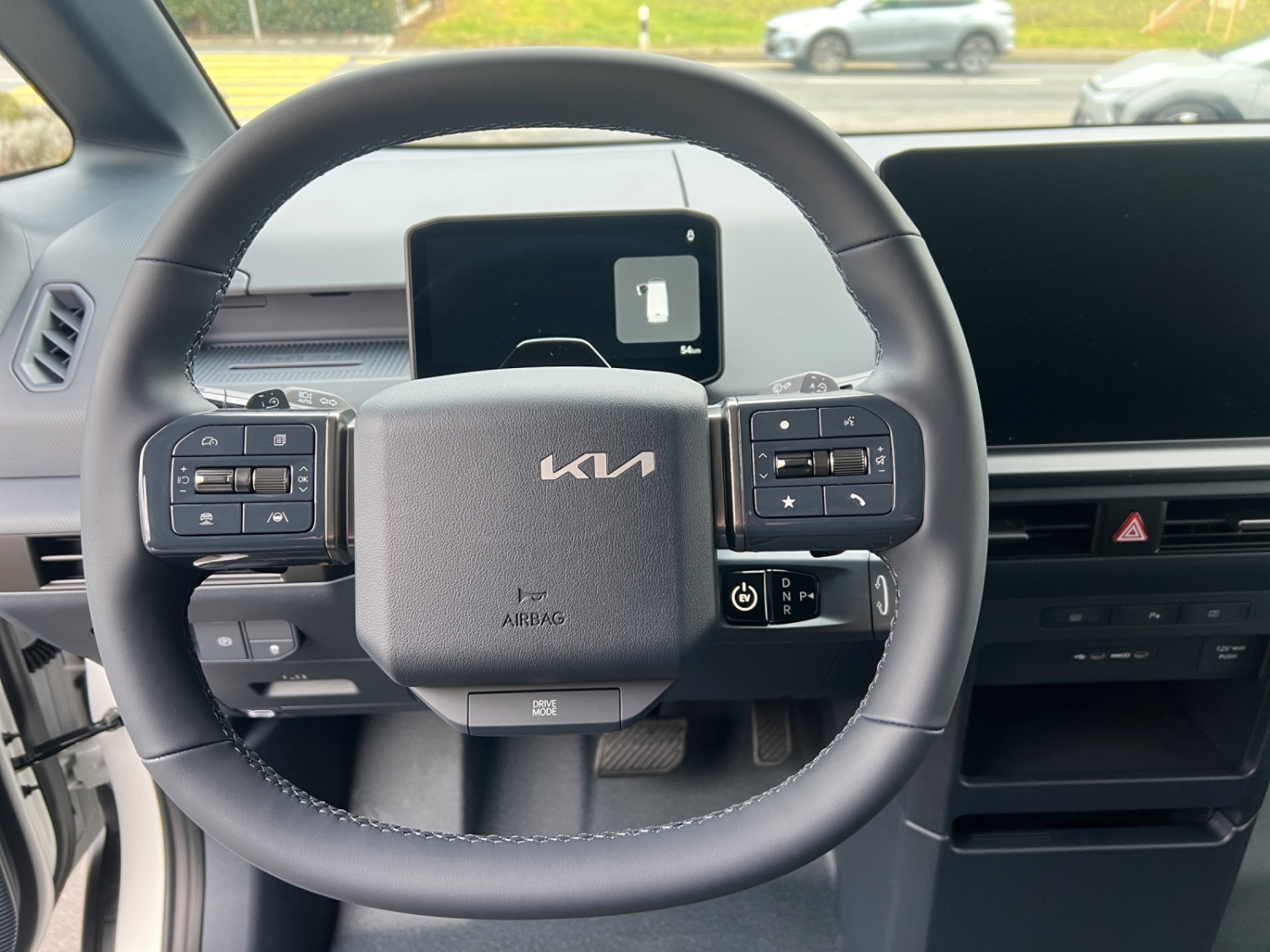 KIA PV5 Cargo 51.5 kWh Essential-image-11