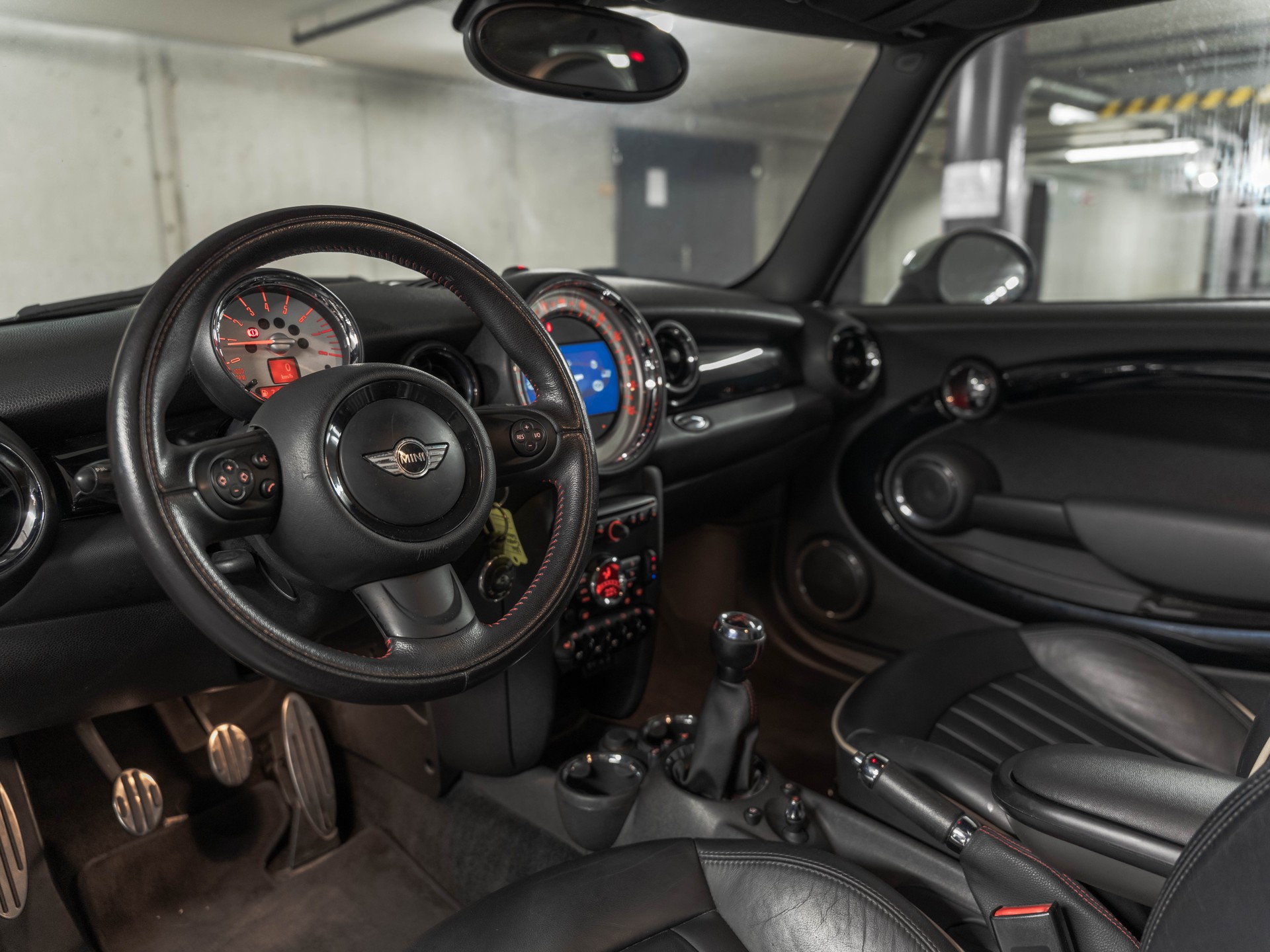 MINI Cooper S JCW-image-25