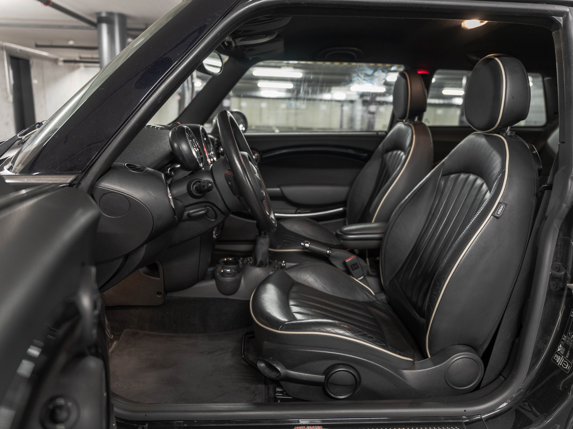 MINI Cooper S JCW-image-26