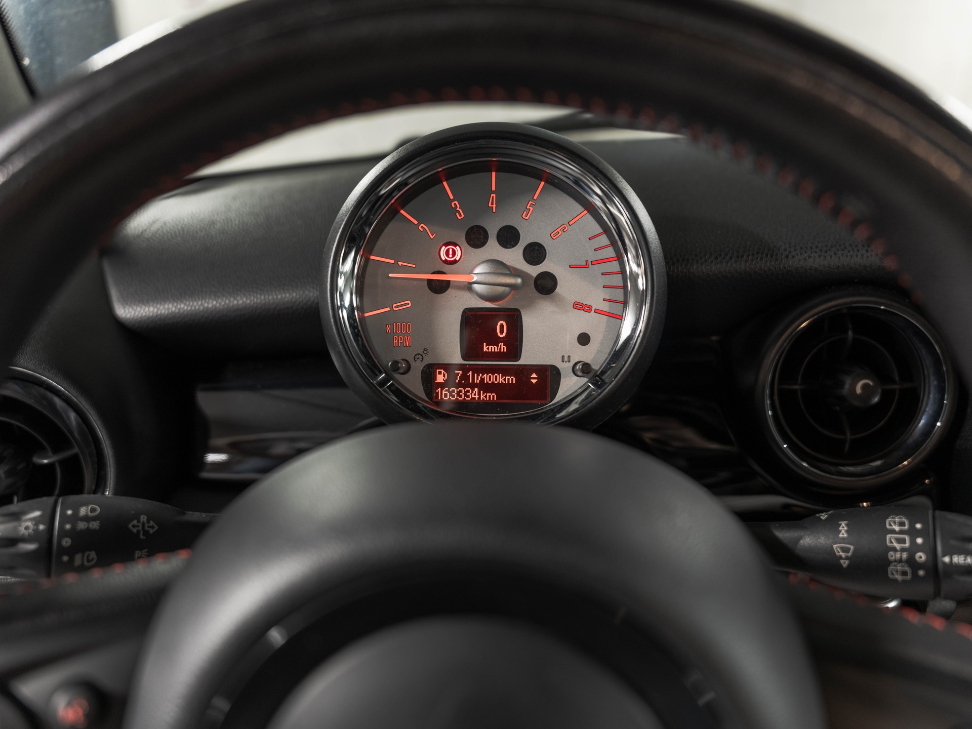 MINI Cooper S JCW-image-17