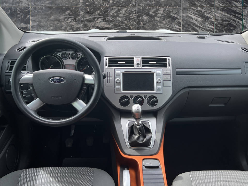 FORD Kuga 2.0 TDCi 140 Carving-image-7