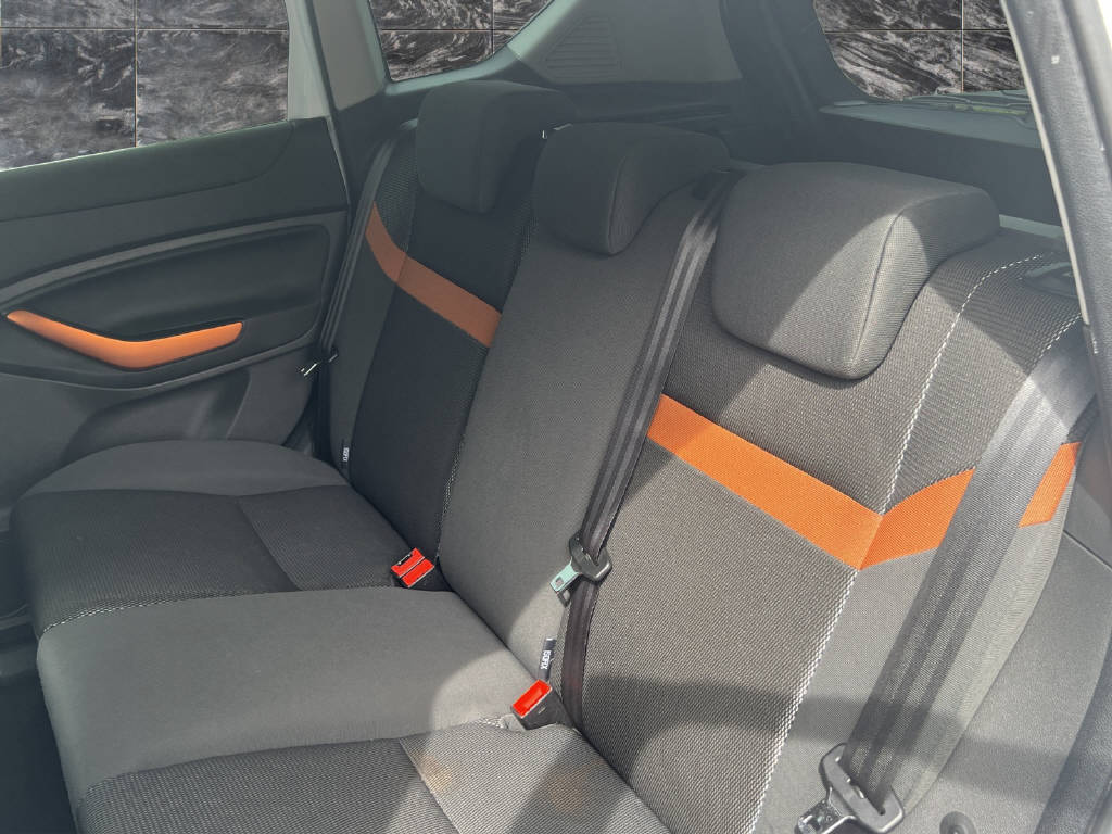 FORD Kuga 2.0 TDCi 140 Carving-image-8