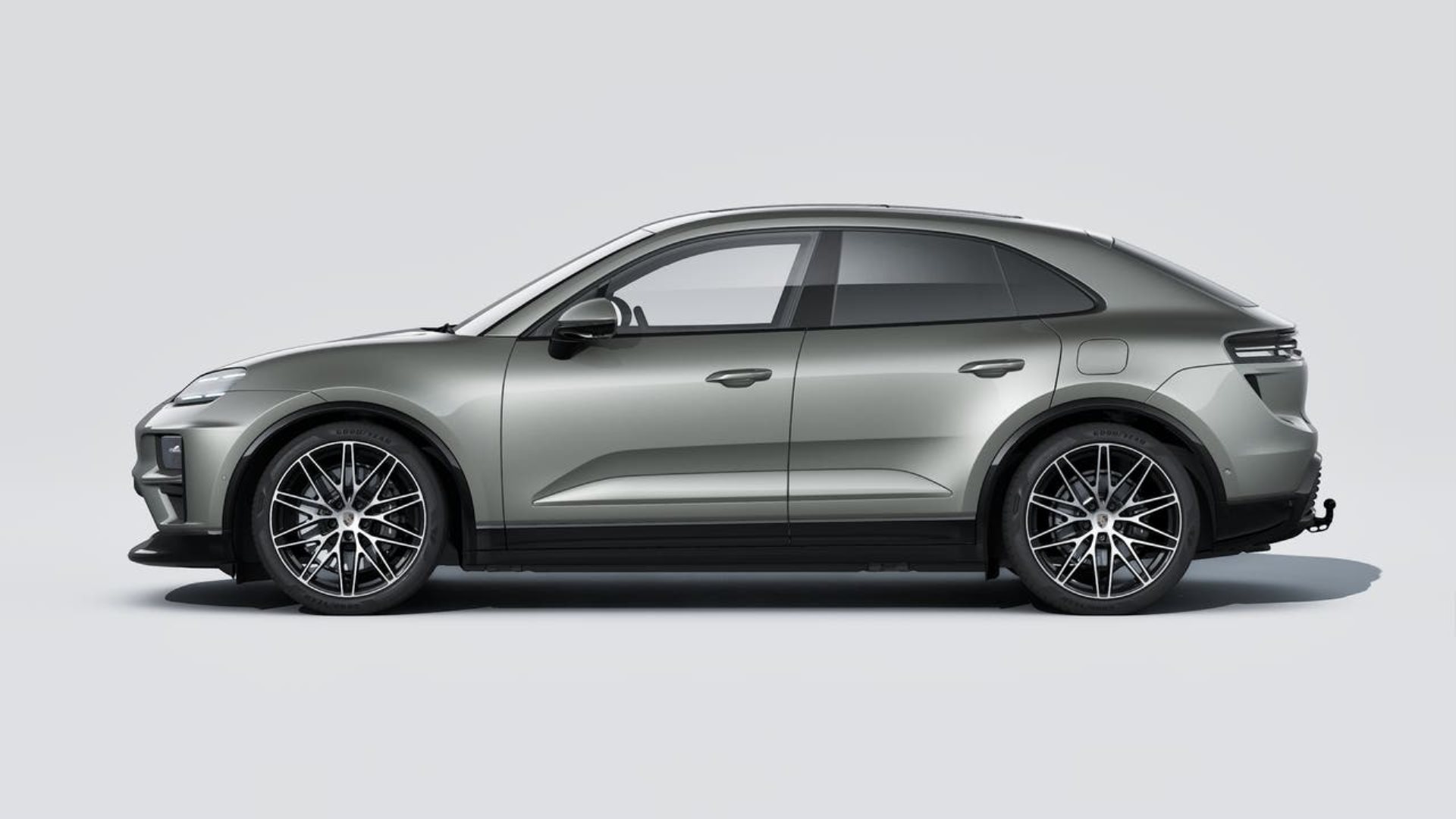 PORSCHE Macan Turbo-image-1