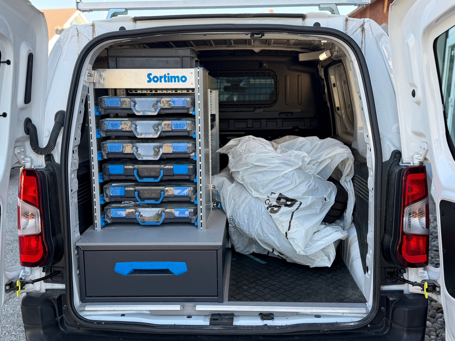 PEUGEOT Partner 1.2 Pure Tech s/s Premium EAT8 1000kg-image-8