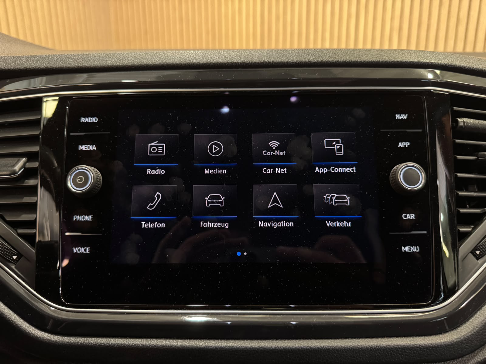 VW T-Roc 2.0 TDI SCR Sport DSG 4Motion-image-15