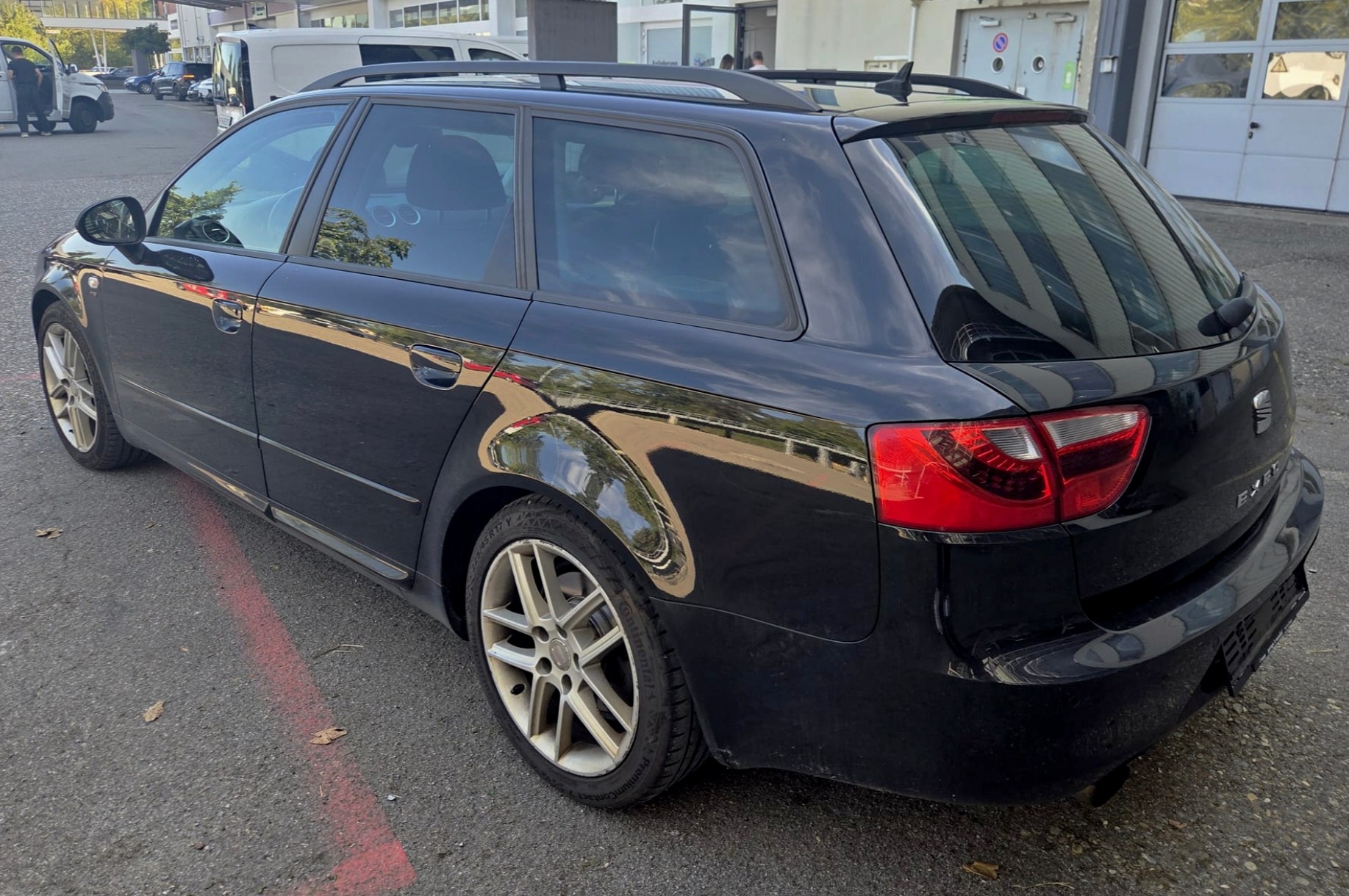 SEAT Exeo ST 2.0 TSI Sport multitronic-image-4