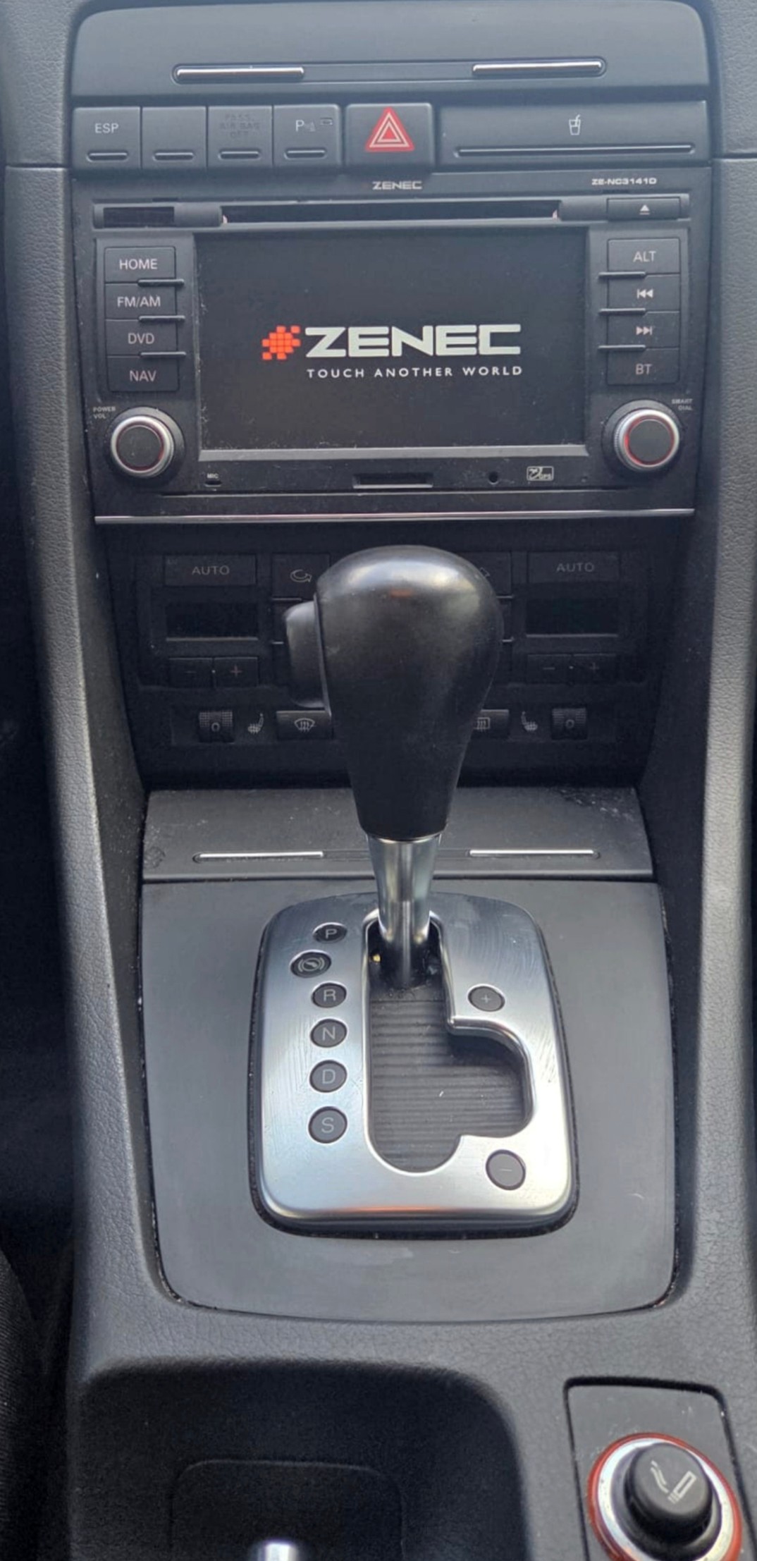 SEAT Exeo ST 2.0 TSI Sport multitronic-image-8