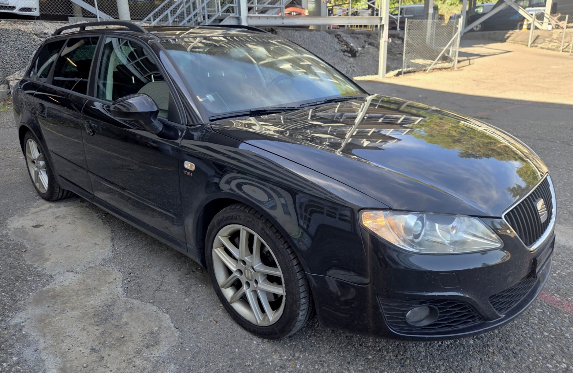 SEAT Exeo ST 2.0 TSI Sport multitronic-image-1