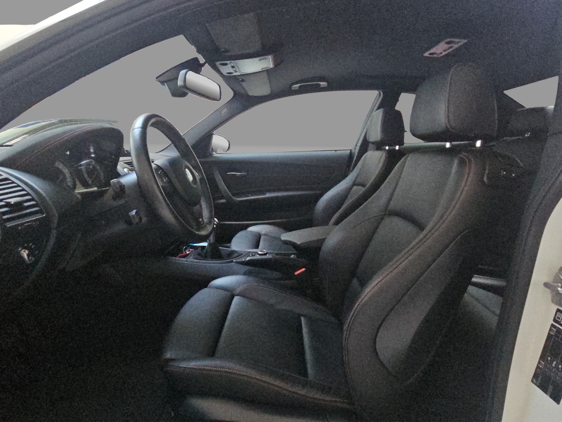 BMW 1er M Coupé-image-5