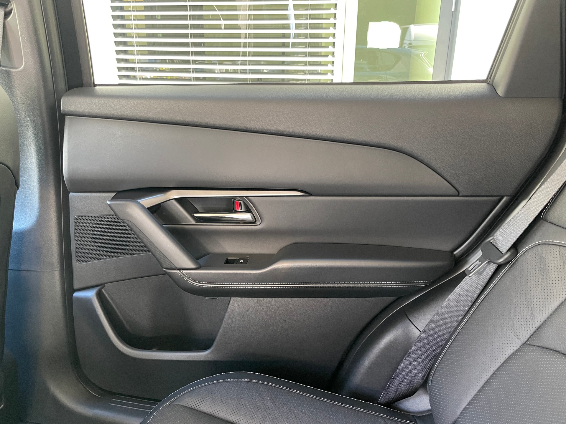 MAZDA CX-5 e-Skyactiv-G 141 Homura AWD-image-16