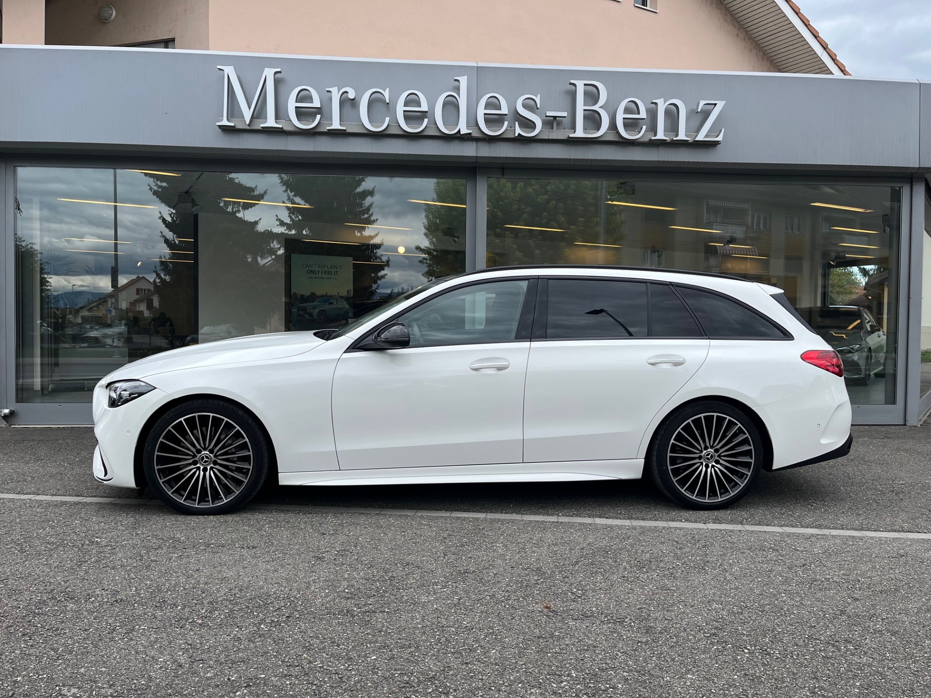MERCEDES-BENZ C 220 d T 4Matic Swiss Star-showroom-element-2