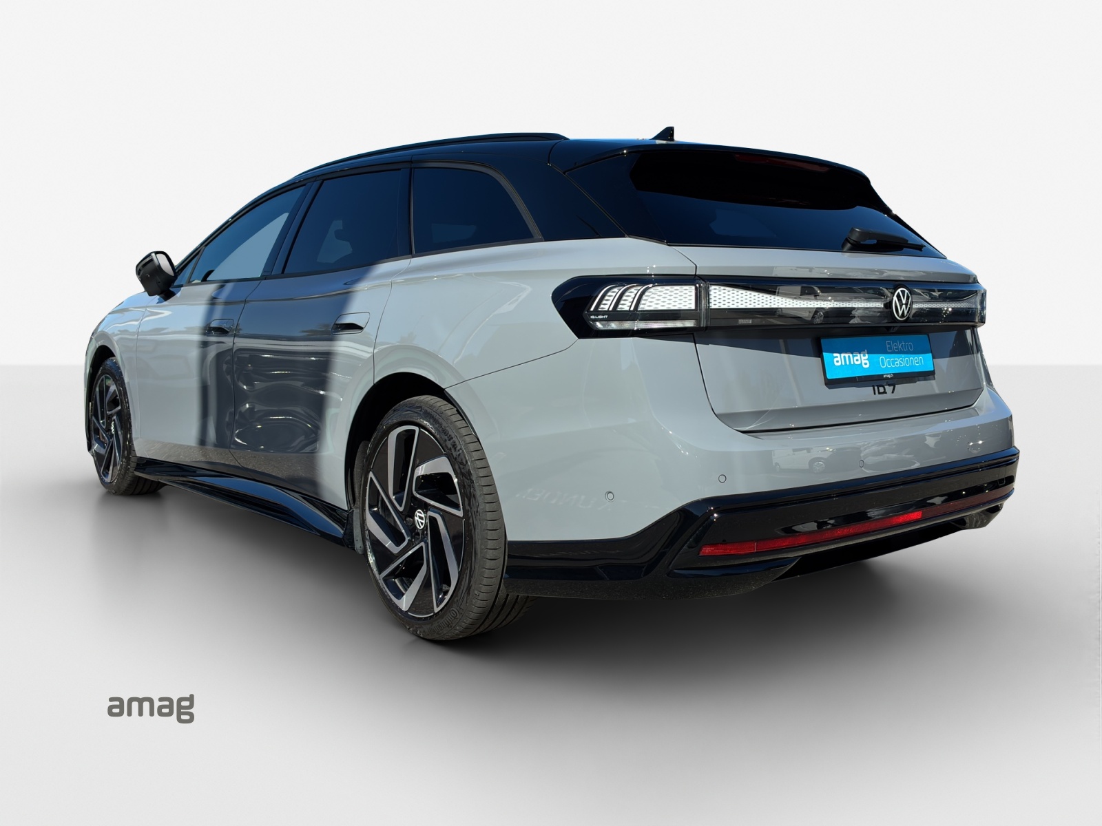 VW ID.7 Tourer Pro S 86 kWh Pro S United-image-2