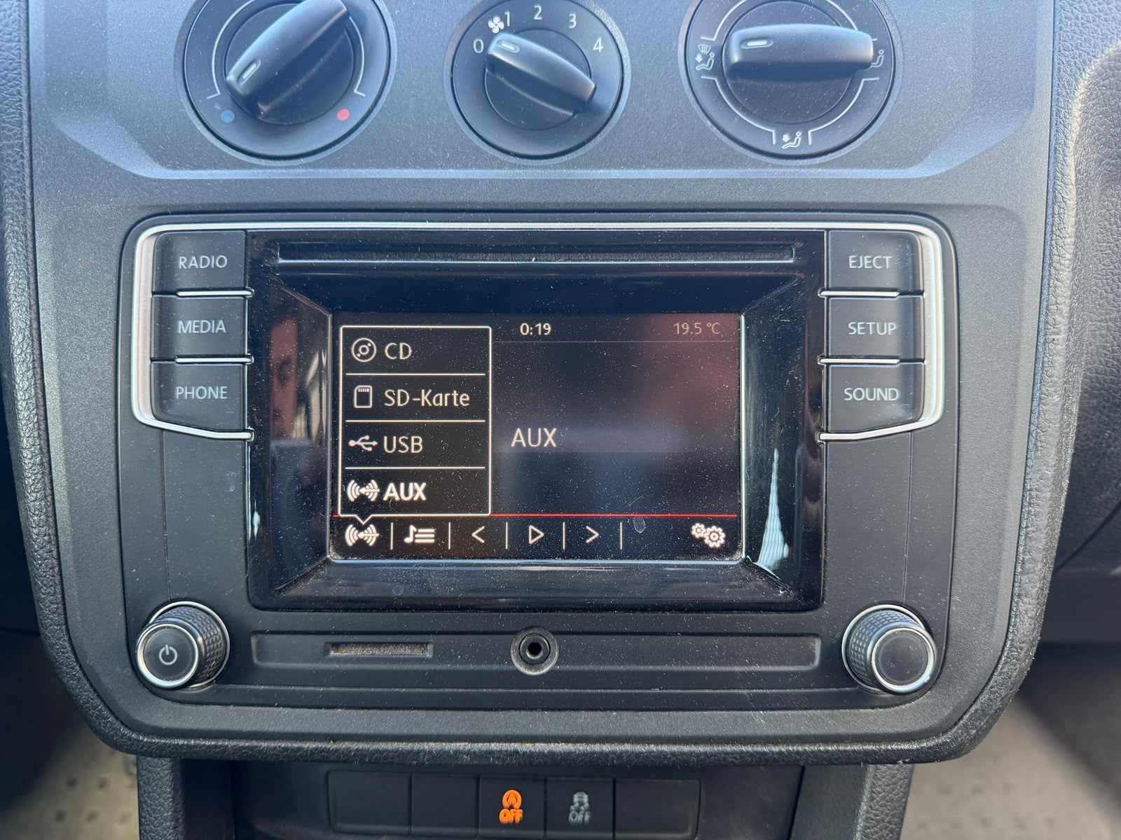 VW Caddy 2.0TDI 4Motion BlueMotion Technology DSG-image-14