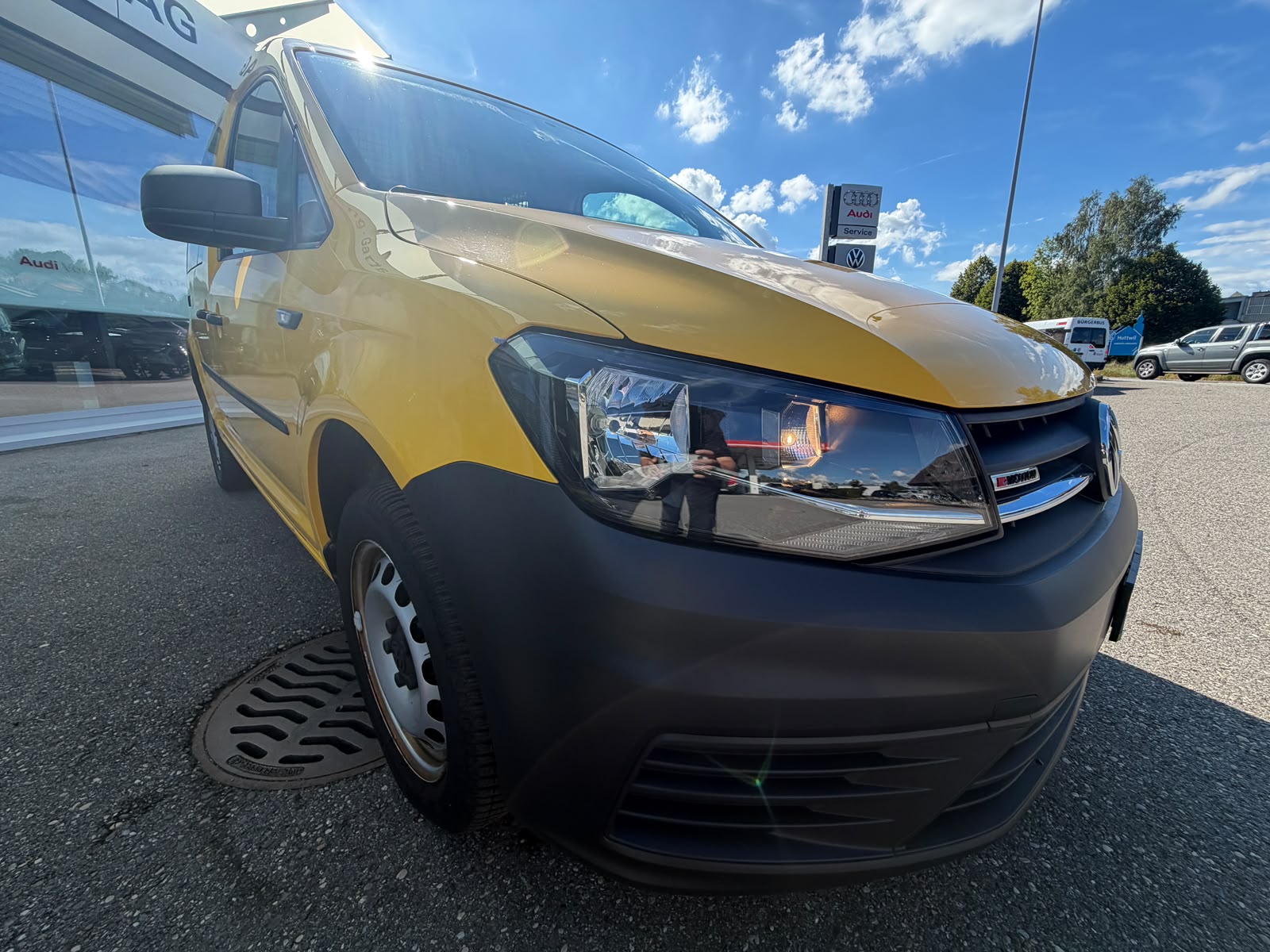 VW Caddy 2.0TDI 4Motion BlueMotion Technology DSG-image-8