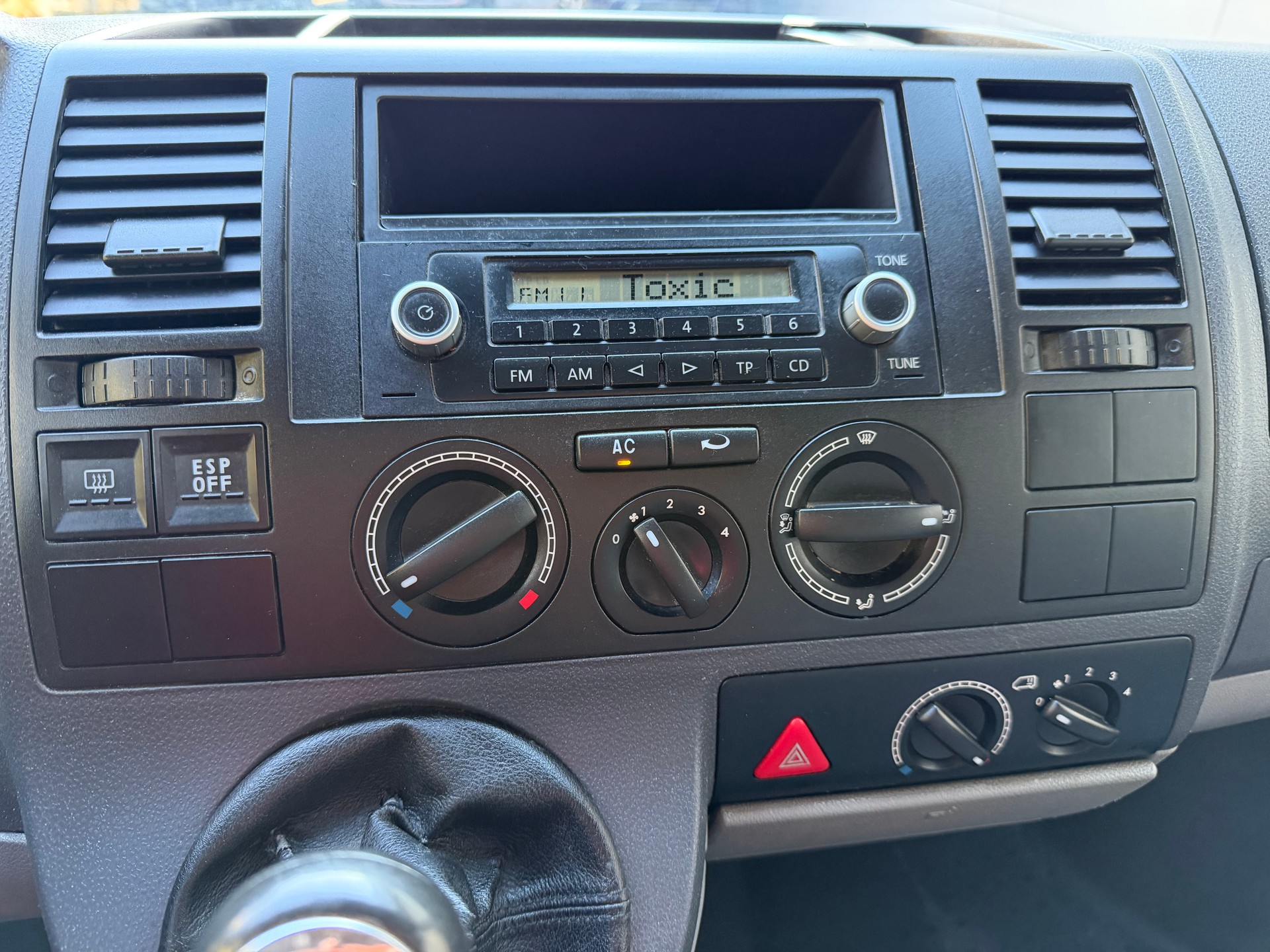 VW T5 Caravelle Comfort 2.5TDI PD 4M-image-8