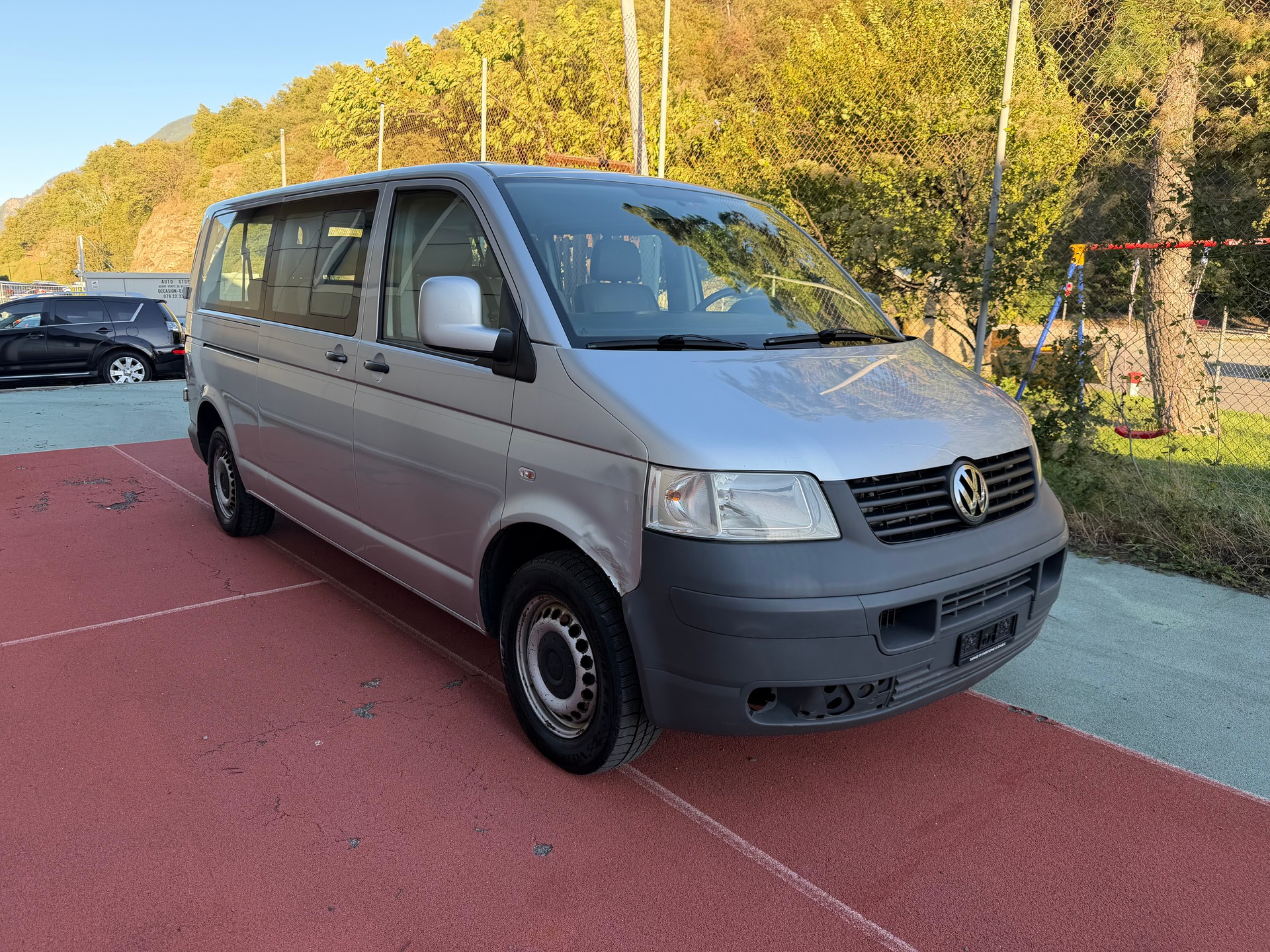 VW T5 Caravelle Comfort 2.5TDI PD 4M-image-1