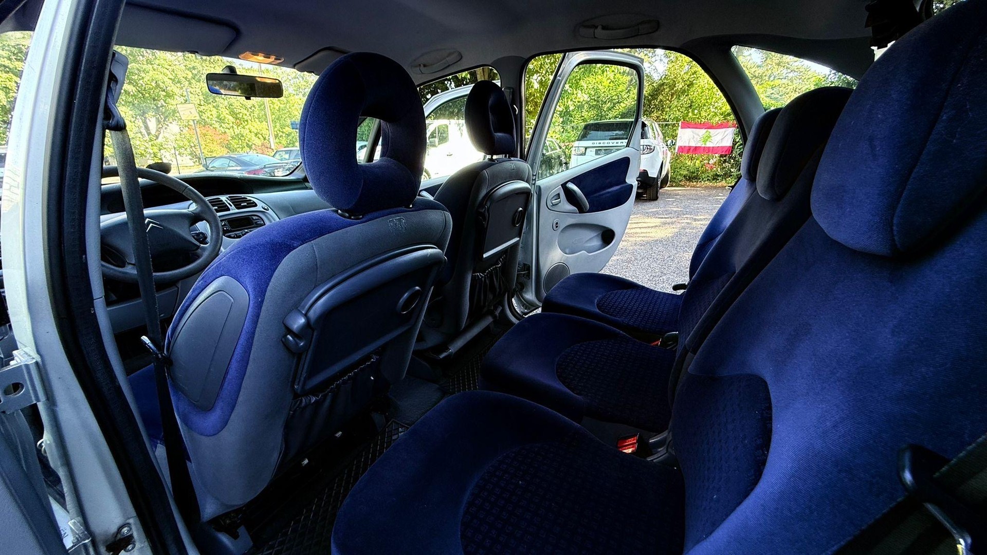 CITROEN Xsara Picasso 2.0i 16V Edition Automatic-image-6