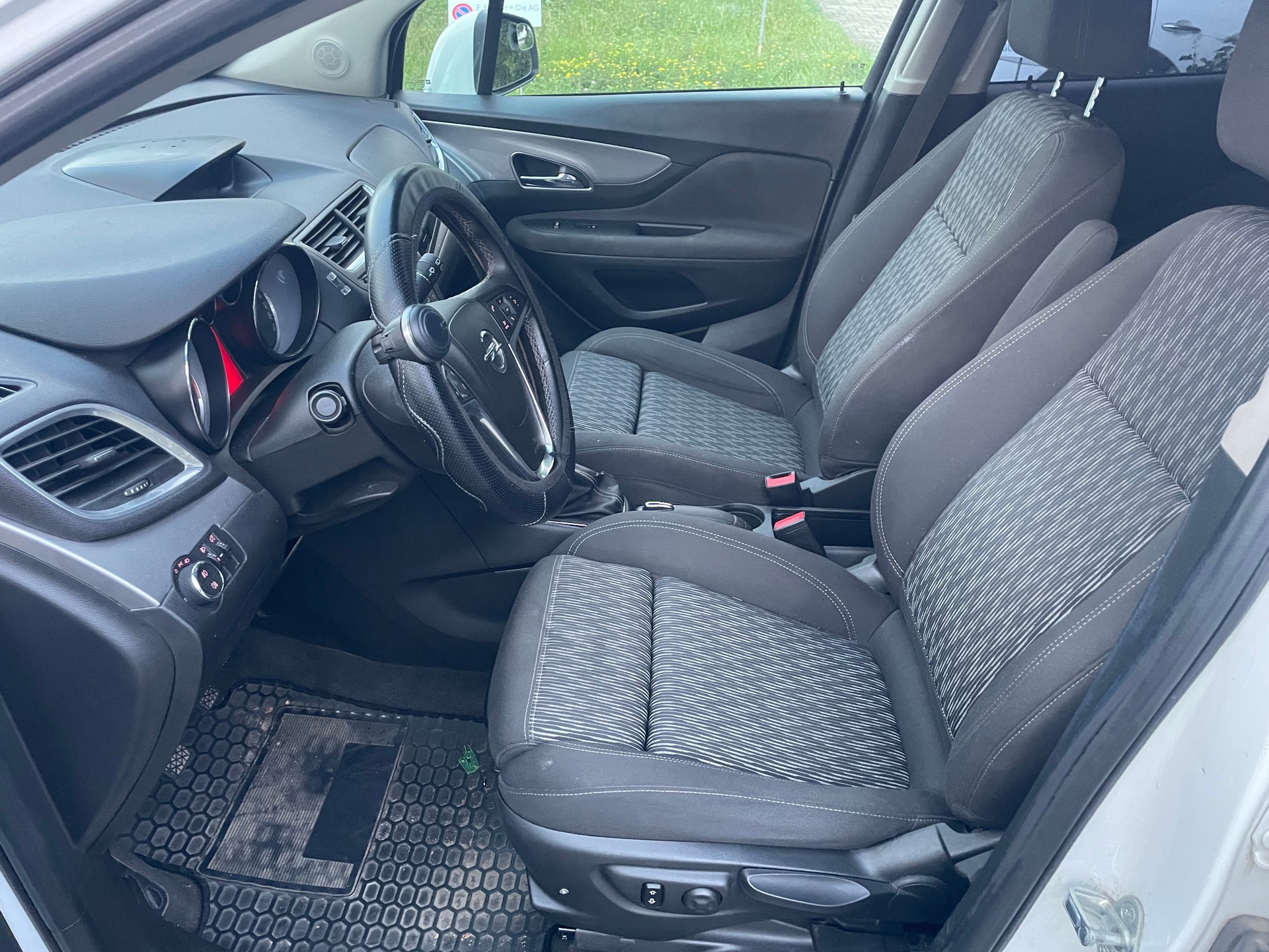 OPEL Mokka 1.4i 16V Turbo Drive 4WD-image-6