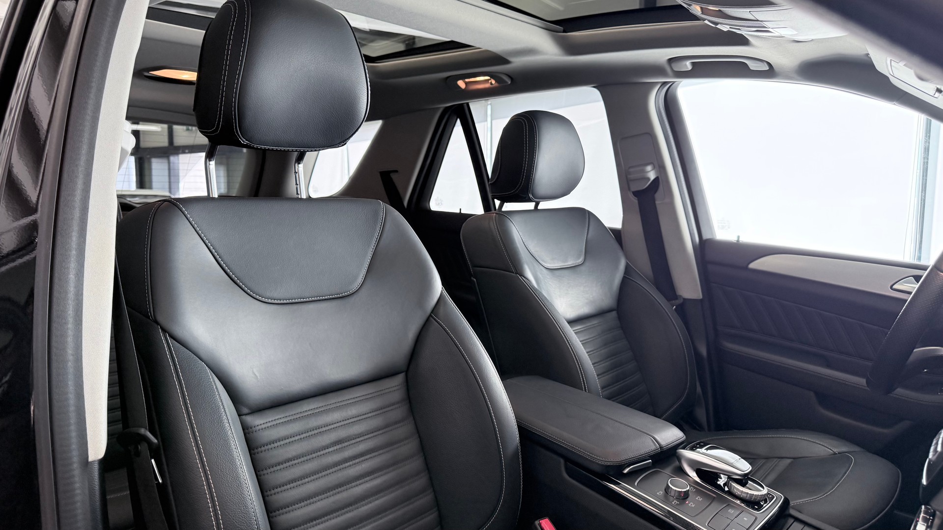 MERCEDES-BENZ GLE 250 d-image-1
