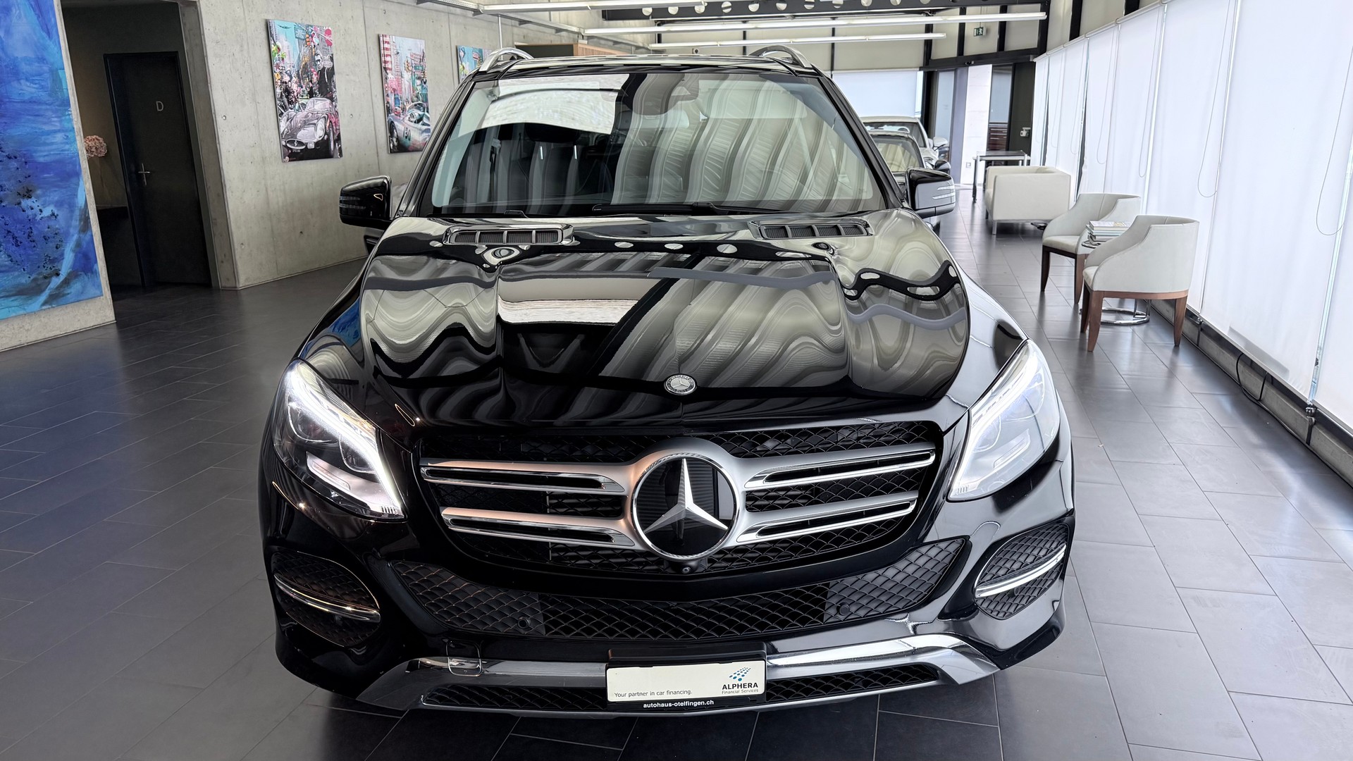 MERCEDES-BENZ GLE 250 d-image-19