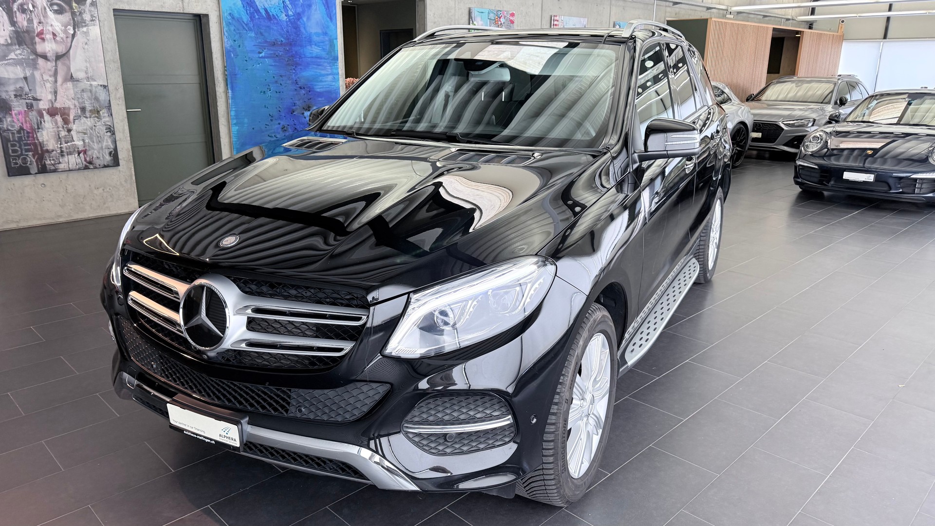 MERCEDES-BENZ GLE 250 d-image-14
